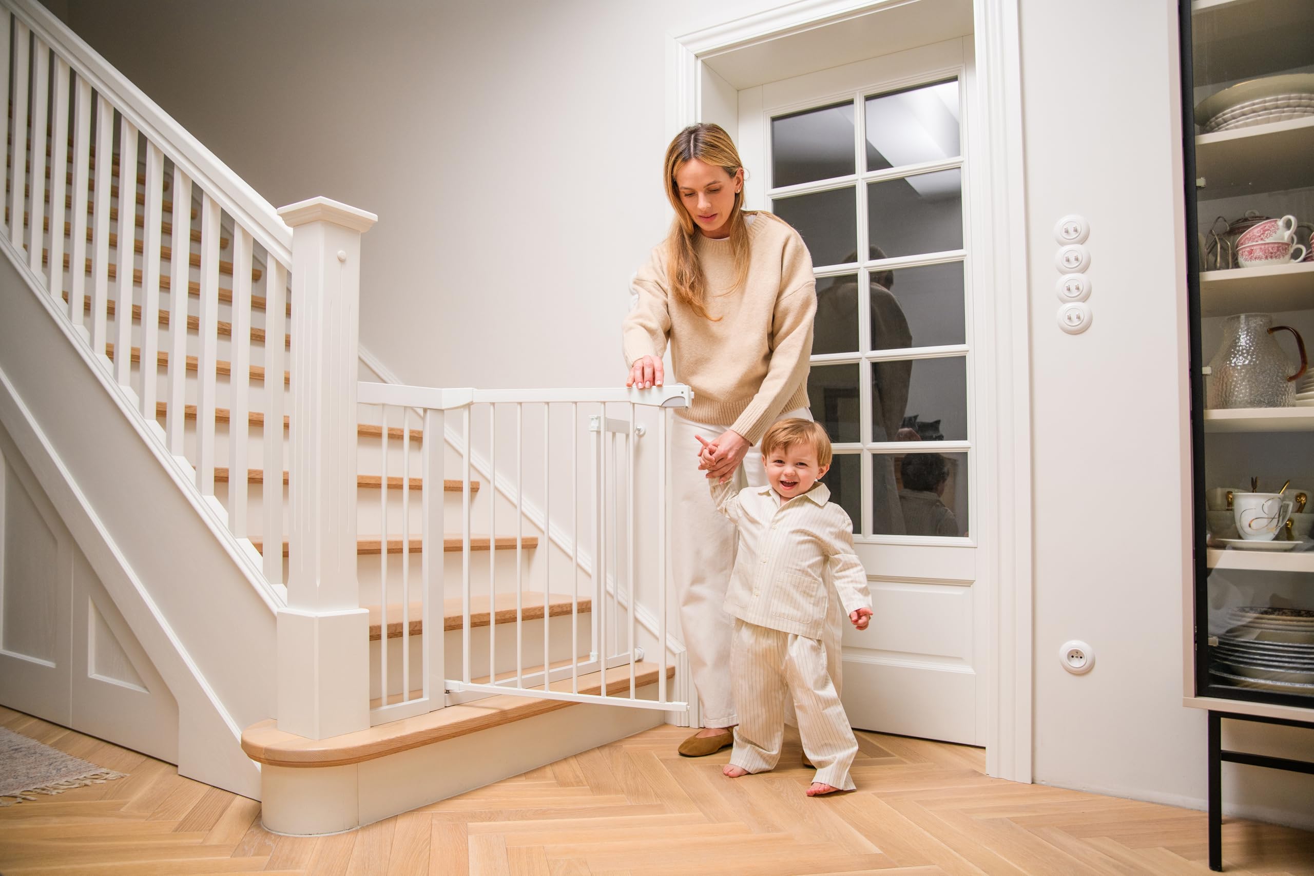 Barrera para Puerta y Escalera MoMi PAXI Plus, Extensible de 75 a 82 cm, Barrera de Seguridad para niño con 2 Extensiones de 7 y 14 cm Incluidas, a presión - Montaje sin taladrar