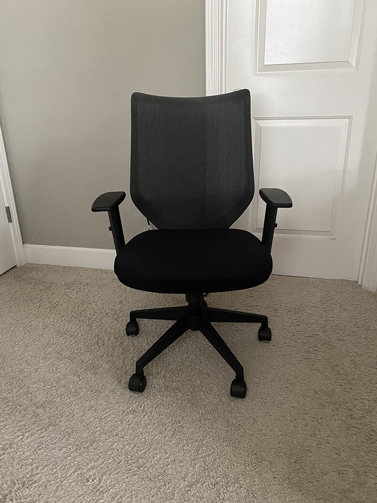 28/mo Finance Etasker Ergonomic Office Chair Home Mesh Desk Chair with Adjustable Arms Mid