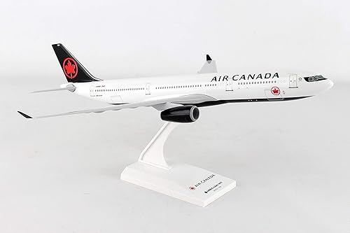 Skymarks Daron Air Canada A330-300 1200 2017 Livery SKR981, marrón