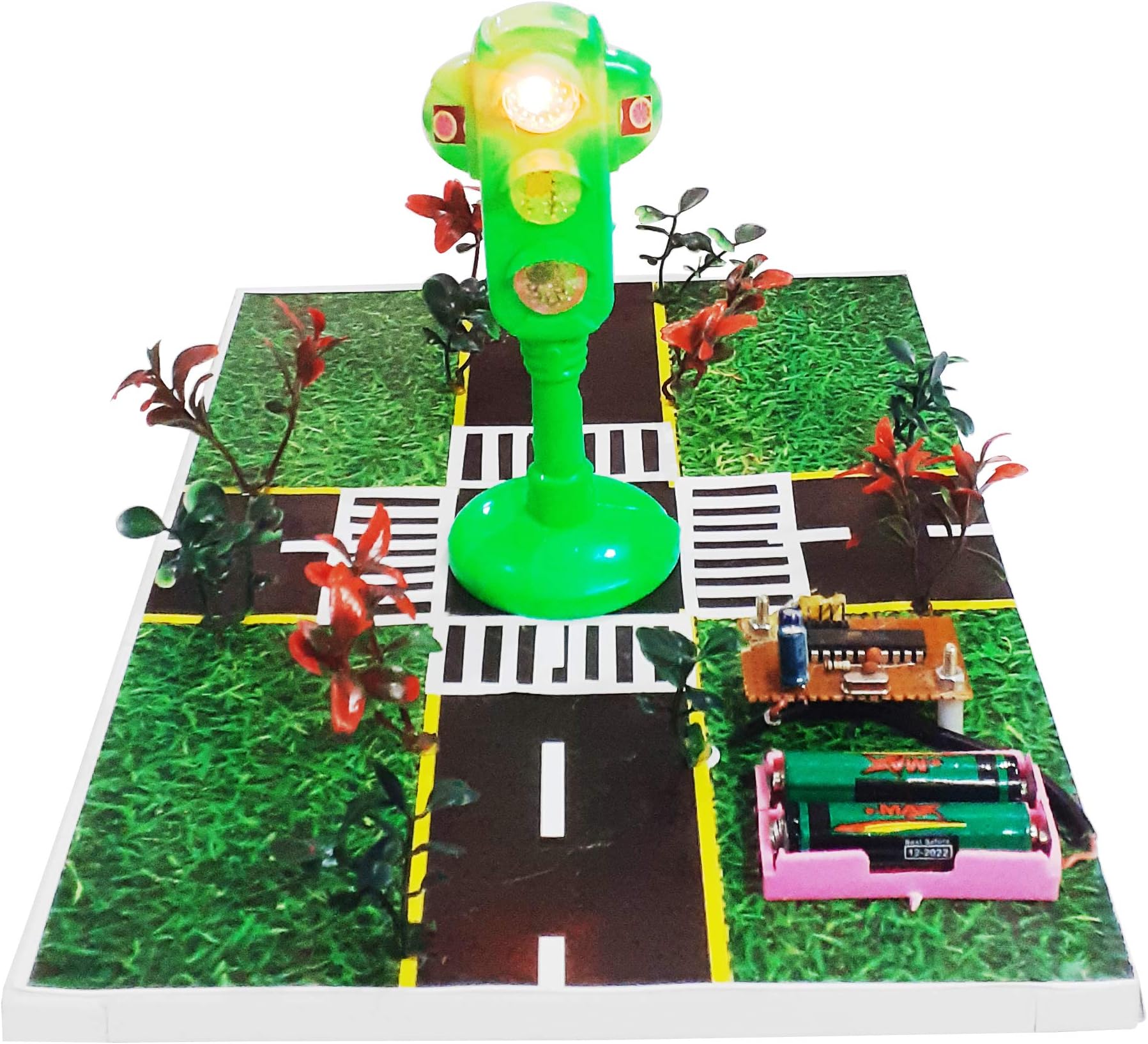 MELODY"S HOBBY CENTRE Traffic Lights Model - Decorative Science Working Model For School And College Project,Color Green