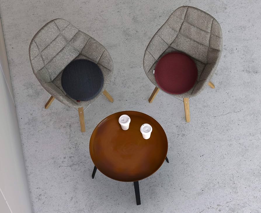 【新品、未使用】テンピュール マルマルクッション 北欧柄 テンピュール》マルマルクッション 北欧タイプ(北欧