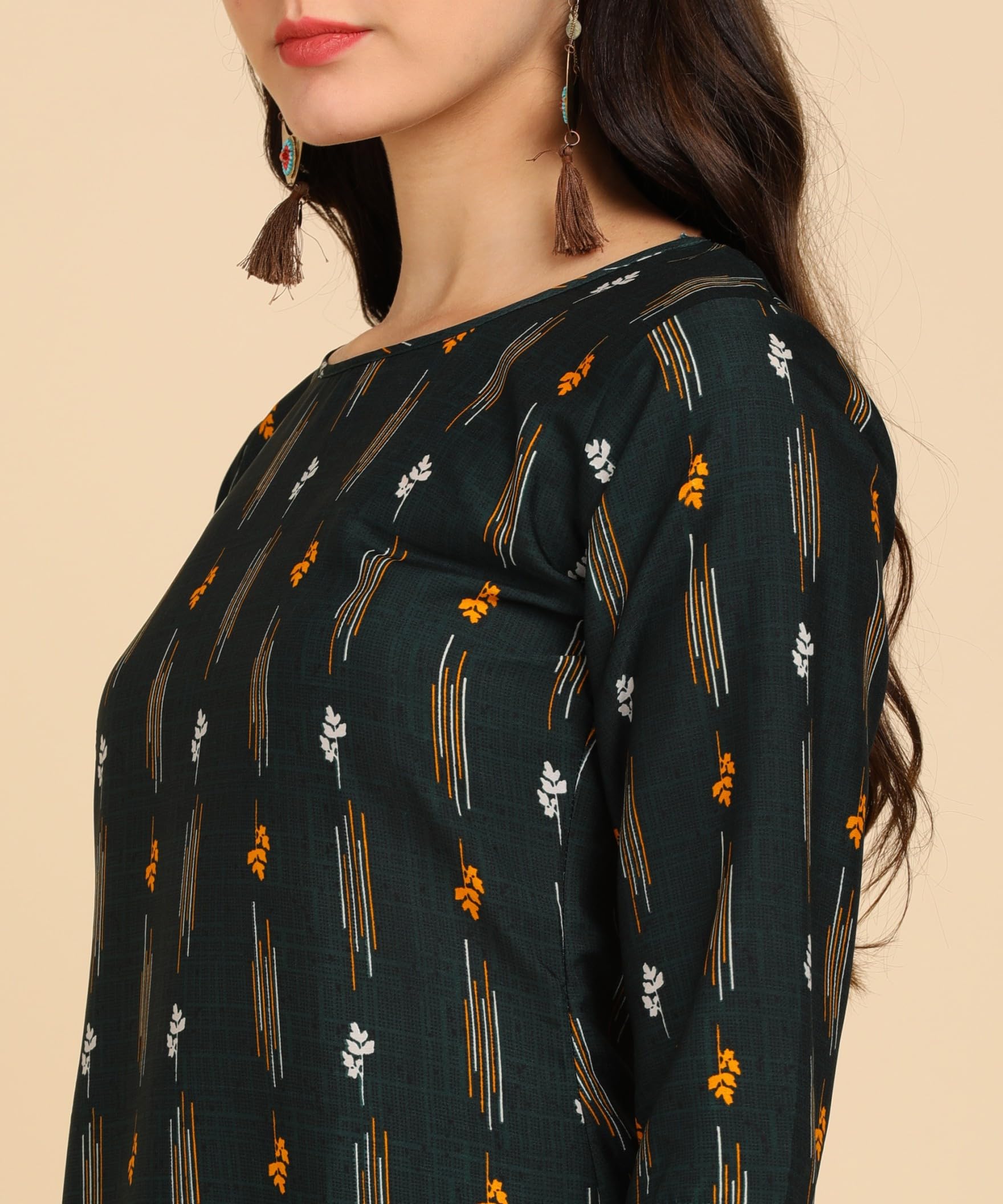 Patlani Women's A-Line-Calf Langth Half Sleeve Crepe Kurti. Green