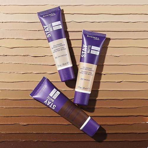 Miniatura 4 de Rimmel Stay Matte Foundation Soft Beige 1 - Botella de 28 g  1 onza de polvo mate suave, base de acabado para un aspecto naturalmente impecable