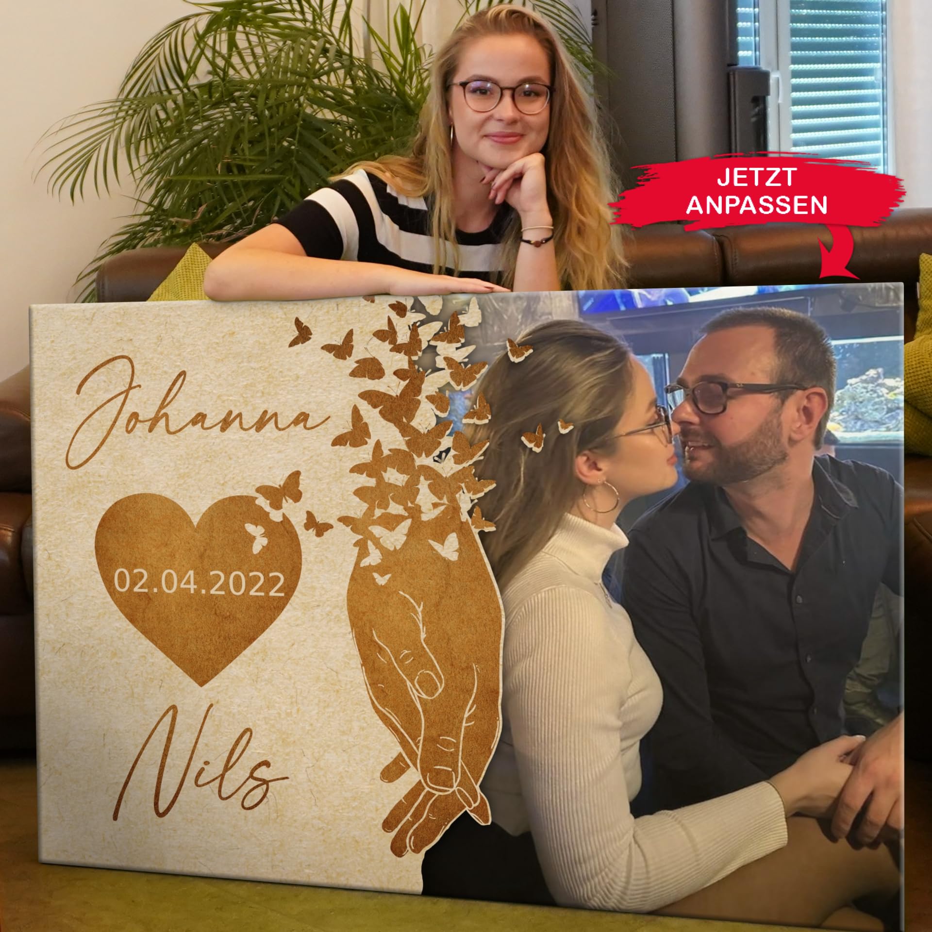 Liebesleinwand Individuelles Wandbild mit Foto | Jahrestag, Hochzeitstag Geschenke für Frauen | Leinwand mit Foto, Namen und Datum gestalten | Nimm meine Hand