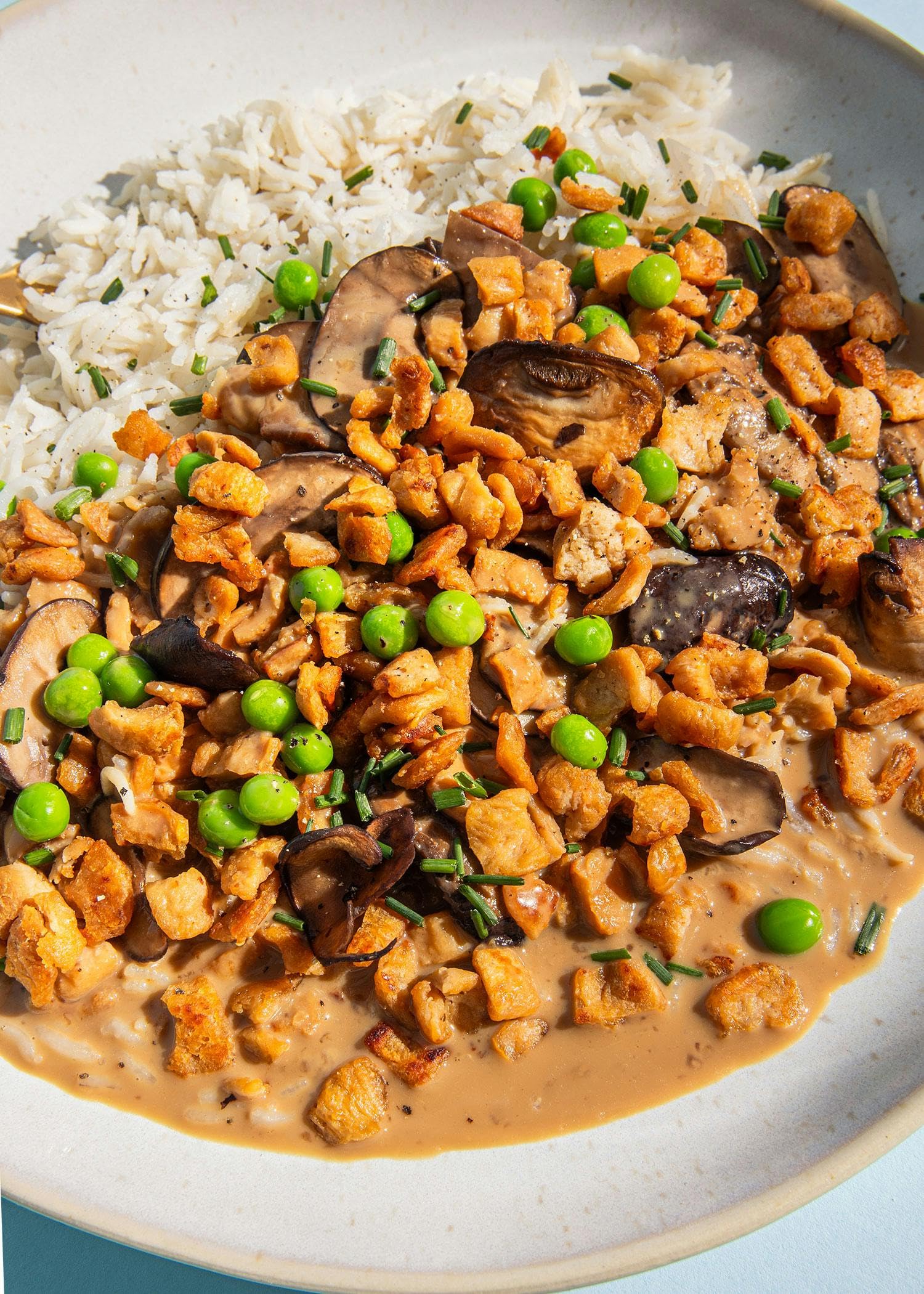 KoRo – Protéines de pois et de fèves gros morceaux 1kg – Alternative végétale sans soja – Texture fondante et riche en protéines – Idéal pour blanquettes et gyros
