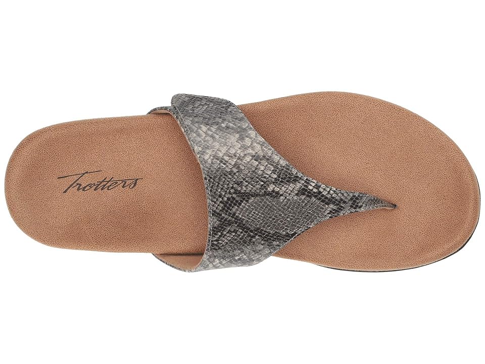 

Trotters Petaluma (Black/White) Women's Sandals