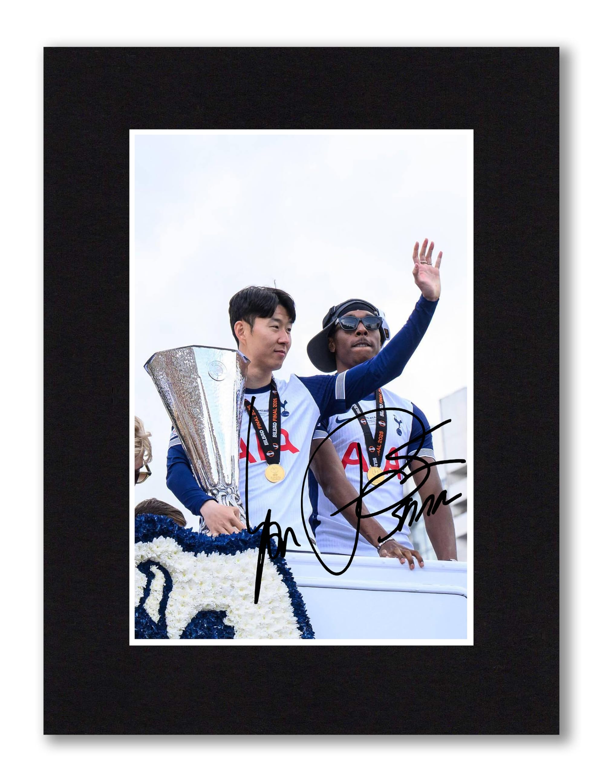 RJR PRINTS Pape Sarr & Heung-Min Son -Tottenham Hotspur 2025 Europa League Final Signed 8x6 Inch Mounted Photo Print With Pre Printed Signatures That Would Make A Great Gift For Any Fan.