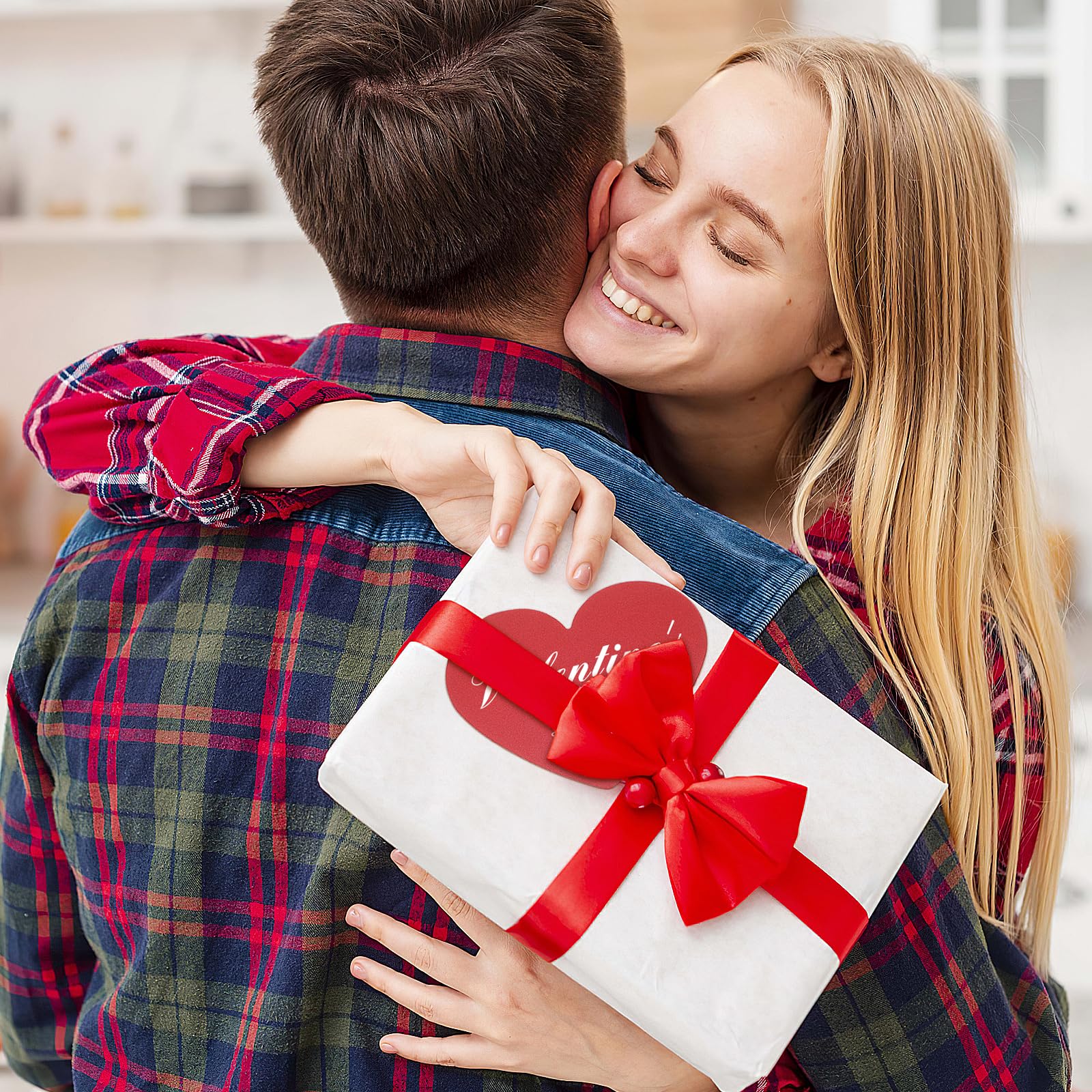 Operitacx Découpe en papier en forme de cœur : 40 découpes en carton en forme de cœur rouge pour la Saint Valentin, artisanat, mur, salle de classe, école, projets d'artisanat
