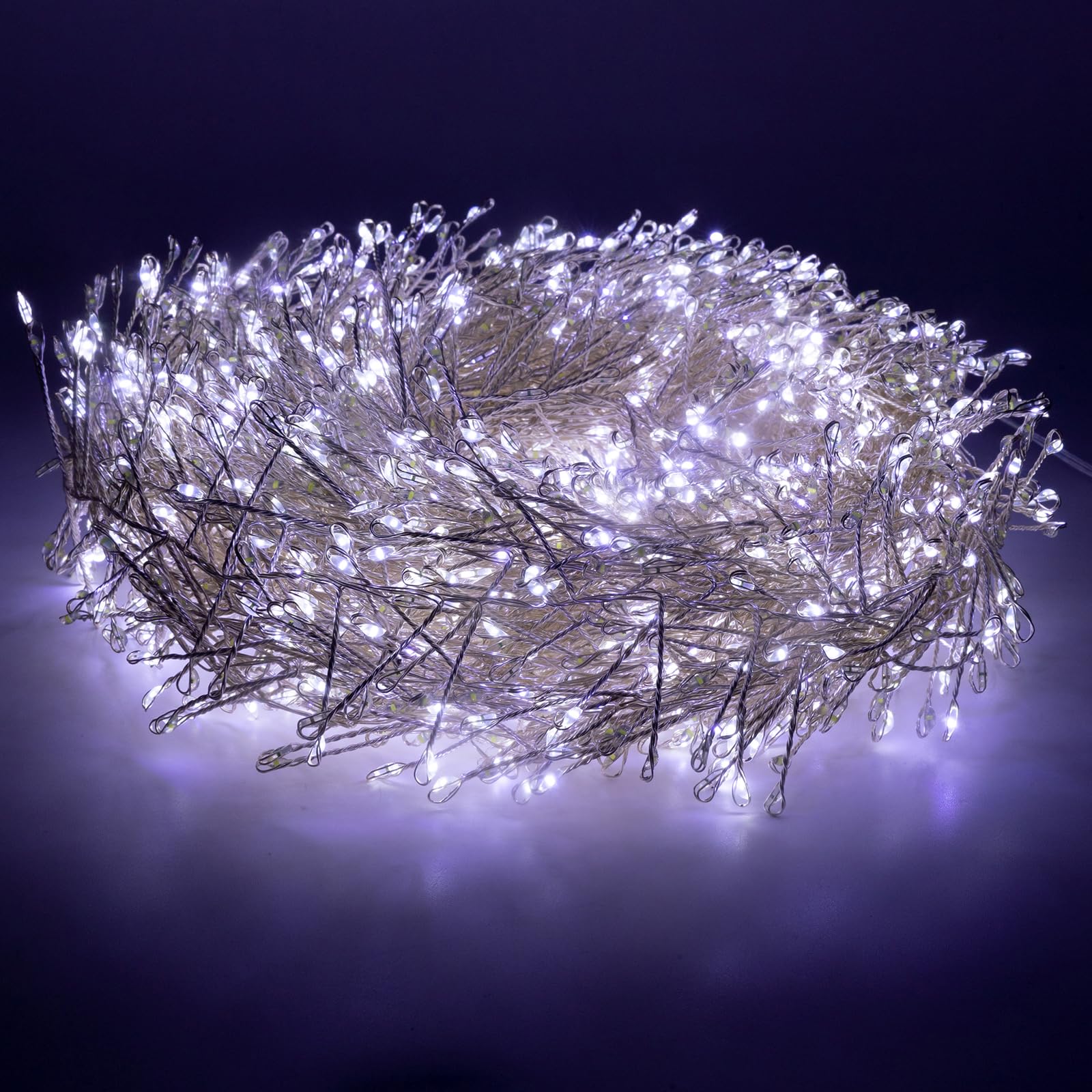 Luccika Guirlande Lumineuse de Noël en Métal, Micro-LED Cluster, 8 Modes d'Éclairage, Décoration Intérieure Extérieure pour Sapin de Noël (Câble argenté blanc glacé, 10M 1000LED)