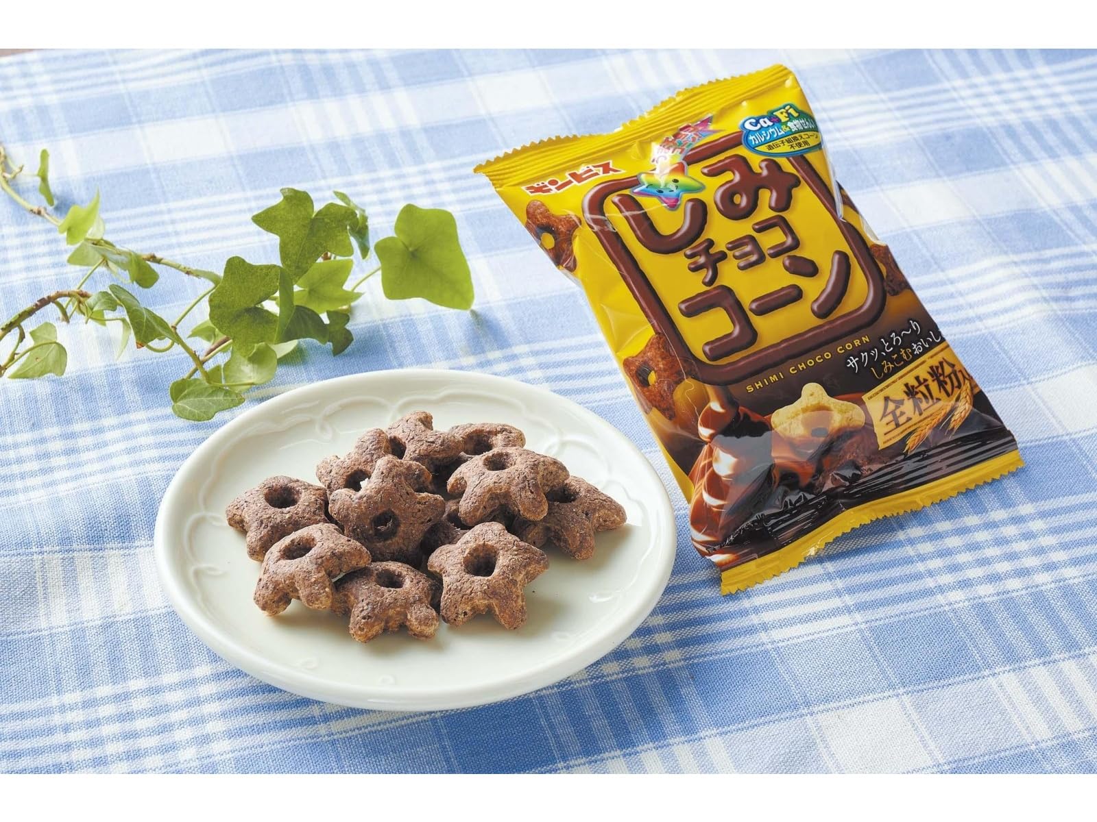 Amazon.com: Ginbis Shimi Choco Corn Chocolate Corn Puff Snacks 60g