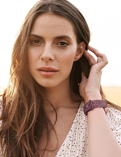 Miniatura 6 de Minyee Paquete de 2 correas grabadas florales compatibles con correas Fitbit Versa 2Fitbit VersaVersa Lite para mujer, bonita correa de silicona