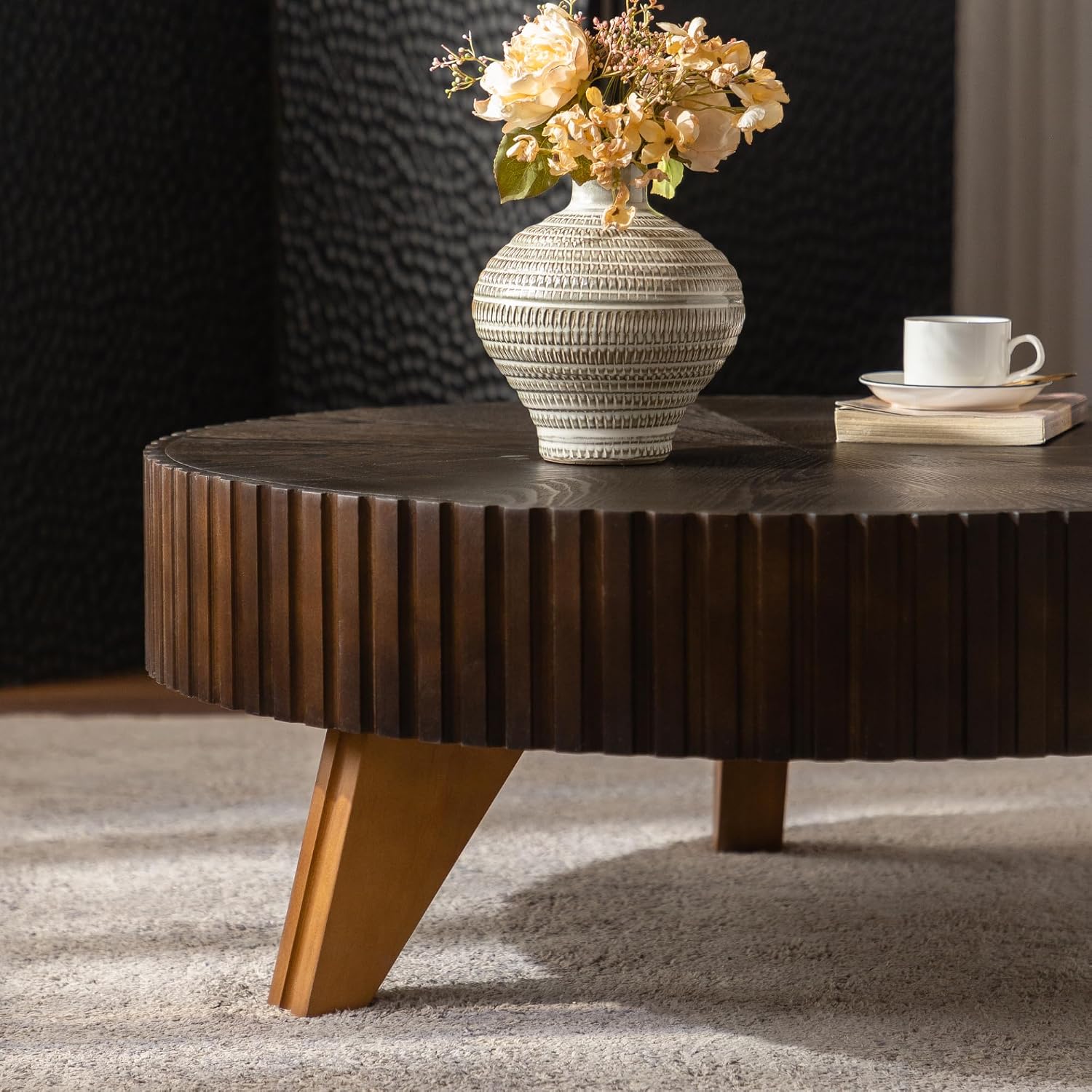 P PURLOVE 31.5" Wood Coffee Table Cycle Coffee Table for Living Room,Round Fluted Coffee Table Tea Table Living Room Center Table,Brown
