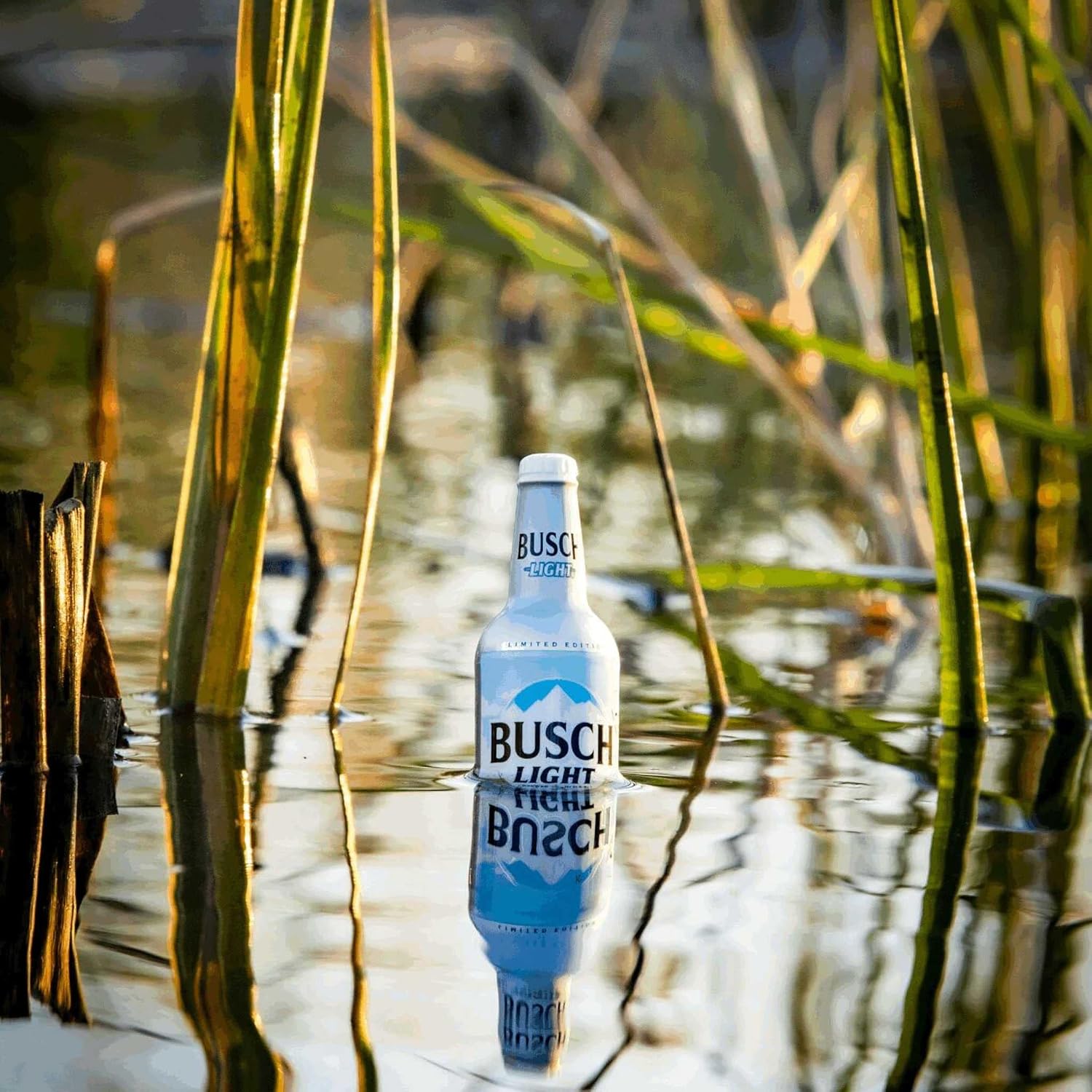 Busch Light Fishing Bobbers – Perfect Father's Day & Birthday Gifts for Dad – Official Licensed Beer Bottle Floats for Bass Trout – Funny Fishing Gifts for Men