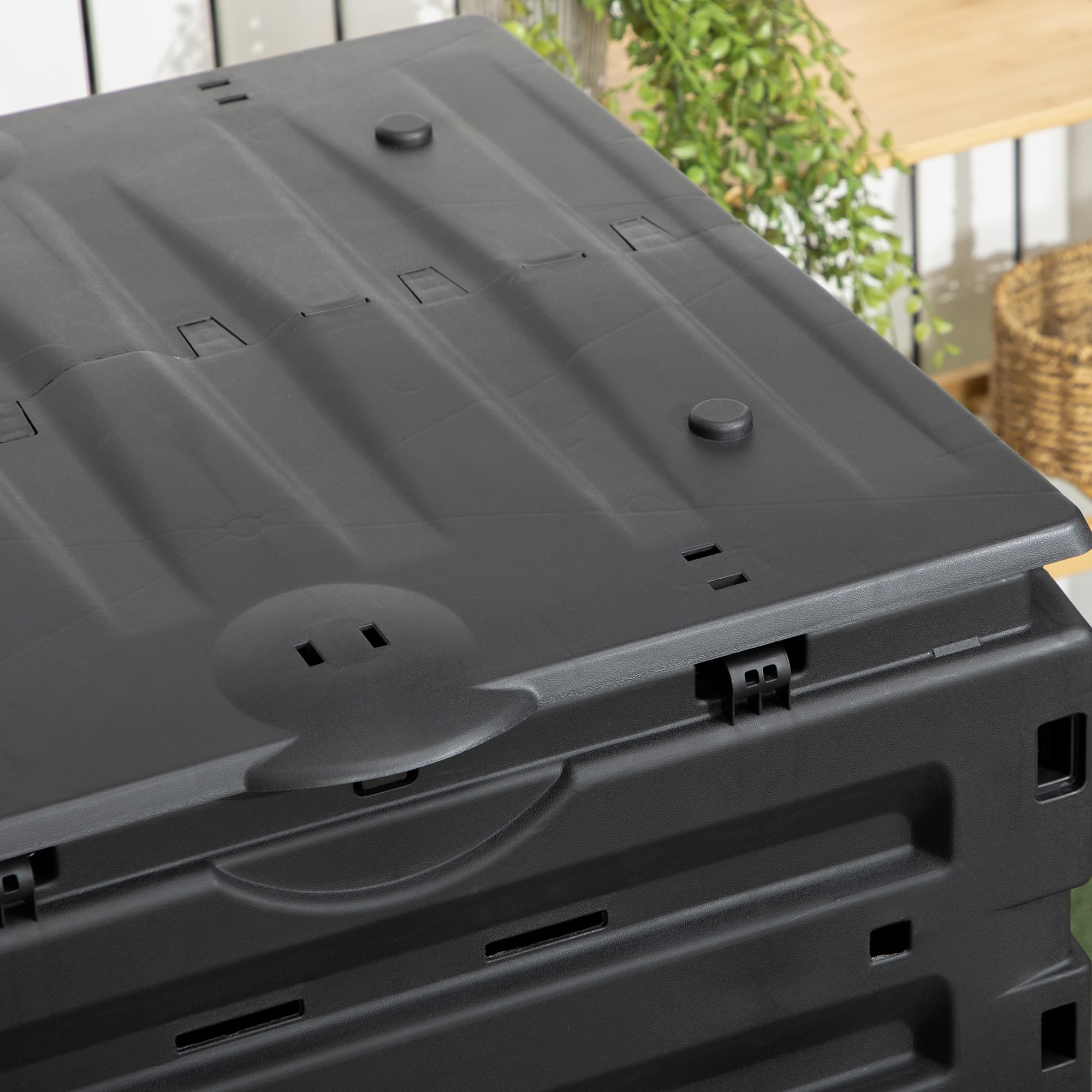 Outsunny Compostiera 120 Gal (450L) BPA-free, 80 fori, Nero