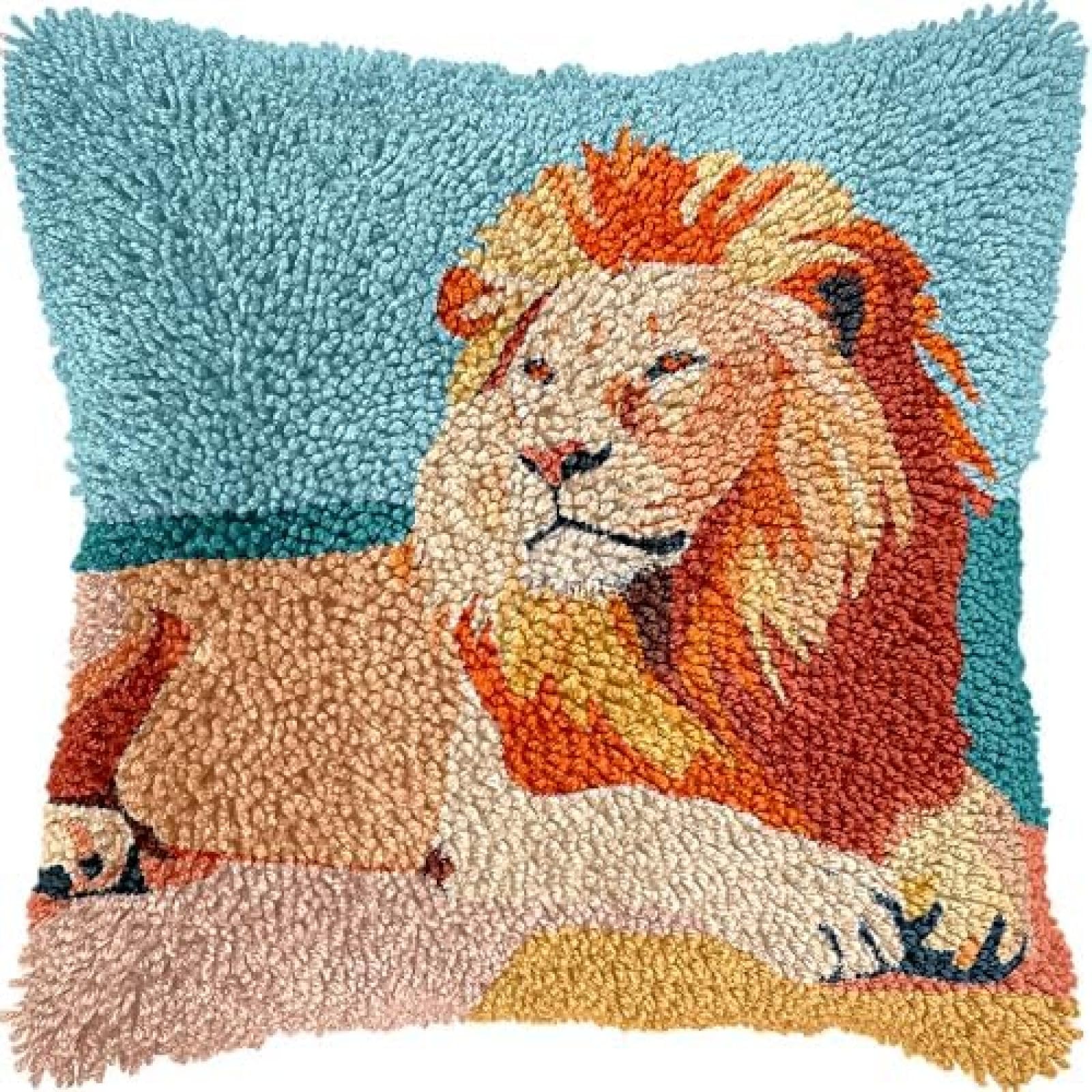 Latch Hook Cushion Kit for Beginners Lion Animal Needle Crochet Yarn Kits with Pattern Embroidery Cushion Hook and Latch Pillowcase Carpet Home Sofa Decor 17x17 in -1