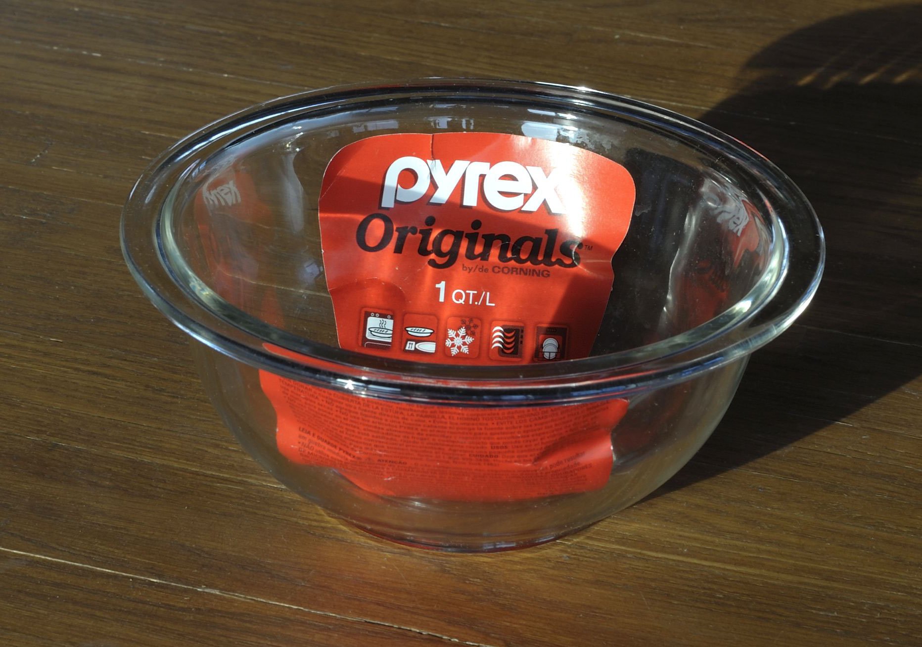 Pyrex Prepware 1-Quart Glass Mixing Bowl, 0.94 liters Made in the USA