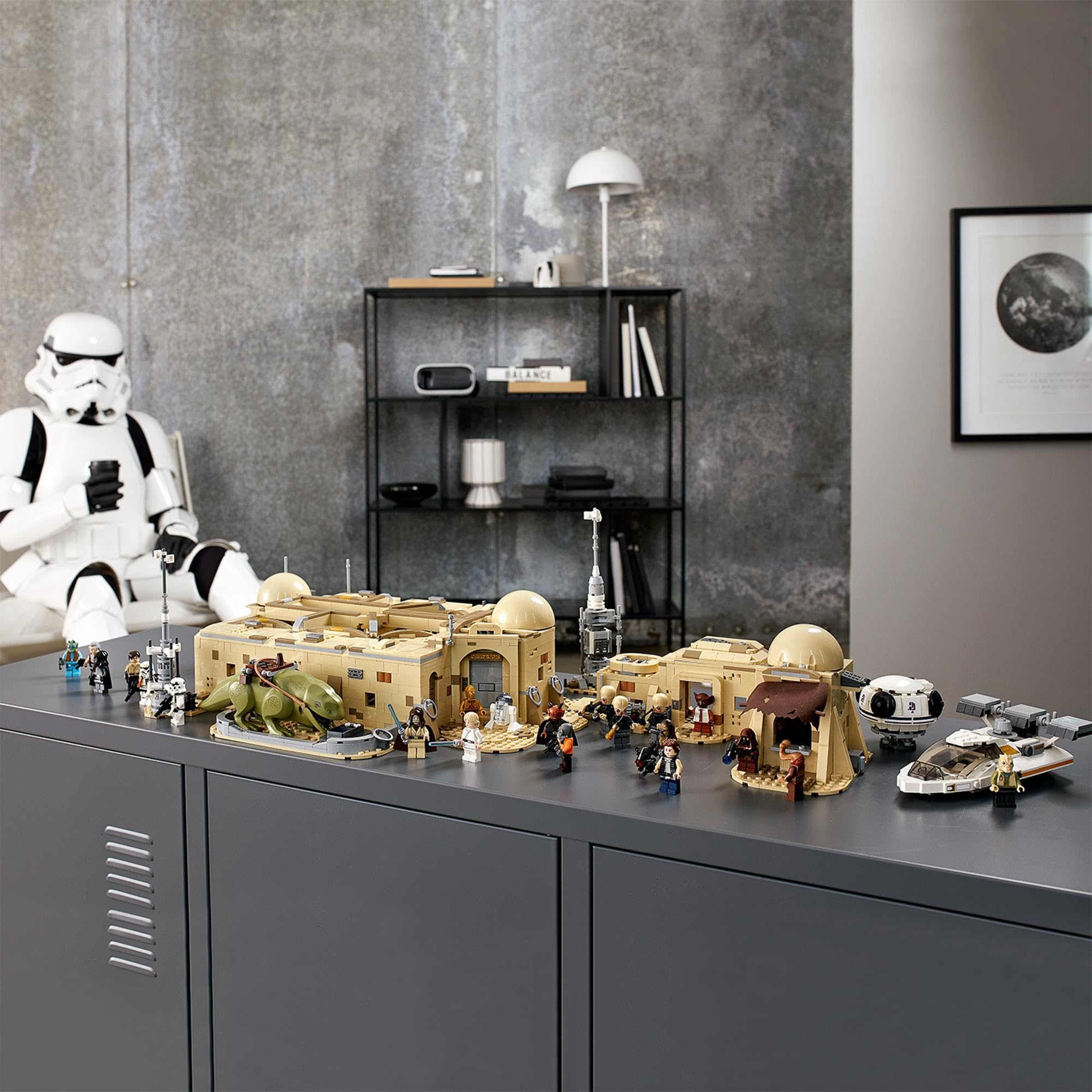 LEGO Star Wars Mos Eisley Cantina großes Bauset für Erwachsene, Eine Neue Hoffnung 75290