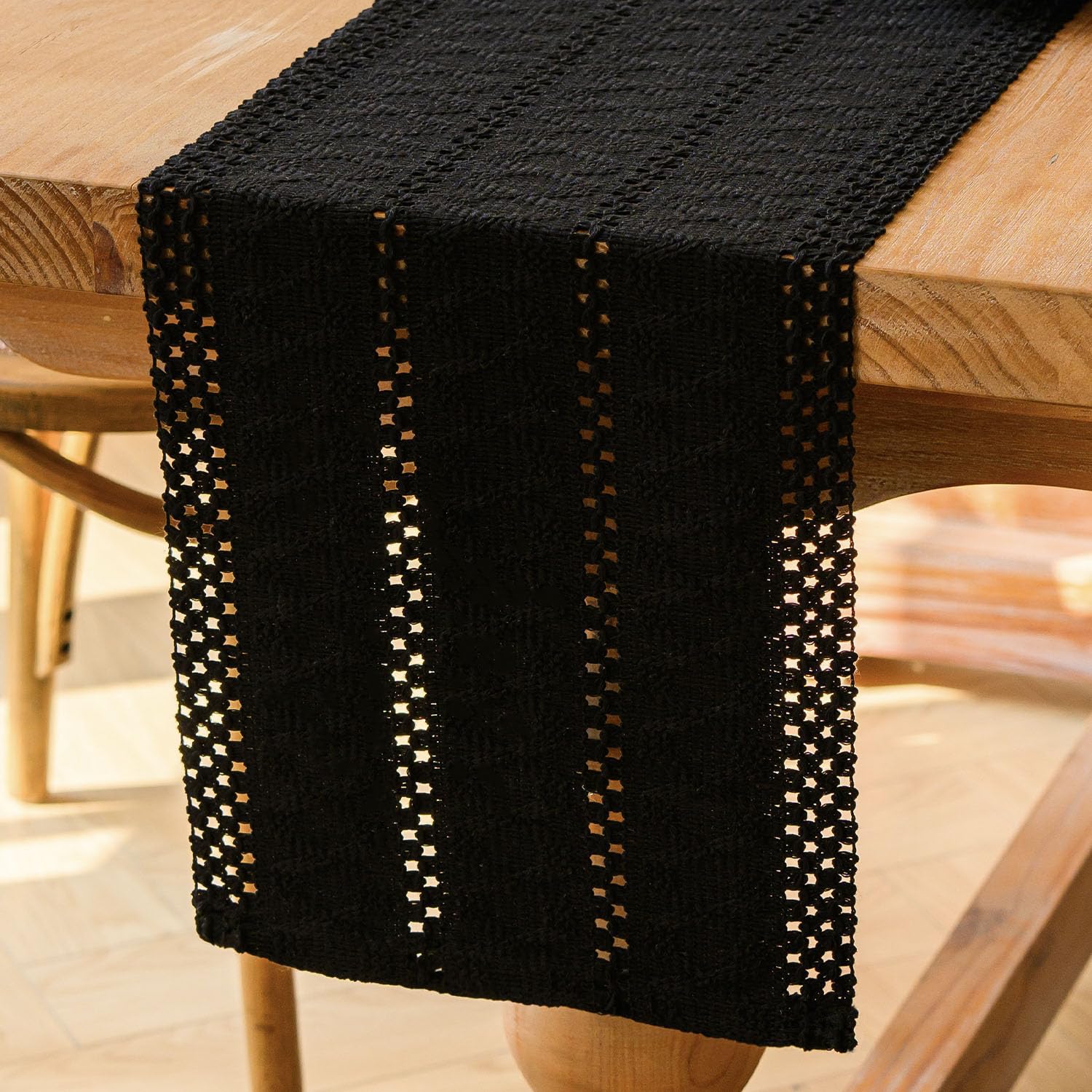 Jayusaror Table Runner Black Boho Rustic Macrame Cotton and Linen Small and Narrow Washable Tablecloth Bohemian Modern Table Runner Table Decoration for Weddings Kitchen Dining Room 30 x 100 cm