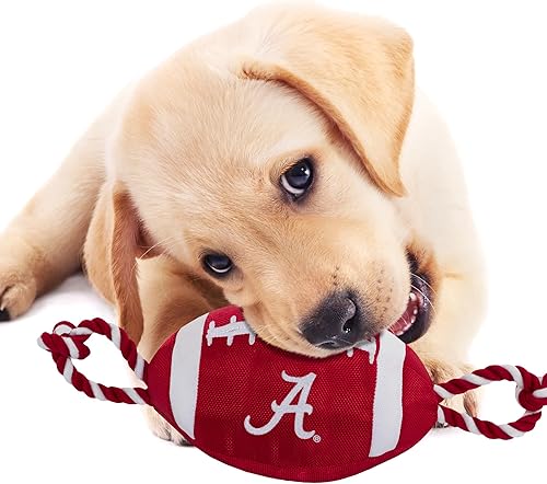 Miniatura 3 de Pets First NCAA Alabama Crimson Tide - Juguete de fútbol para perro, materiales de nailon de alta calidad, cuerdas de tracción fuertes, chirriador
