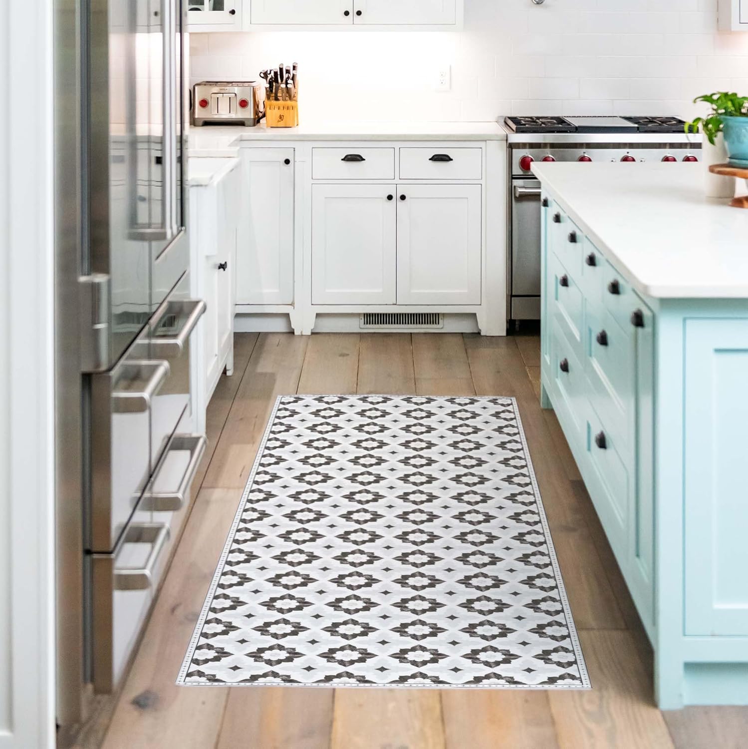 Carolina Creekhouse Vinyl Rug | Sarah 039629UA | Vinyl Floor Mat | Decorative, Vintage, Waterproof, Eco-Friendly, Non-Slip | White Grey, 2'x3'