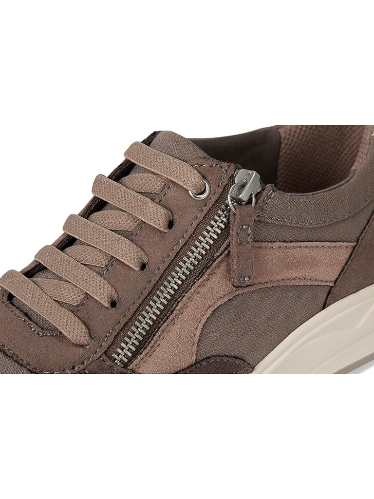 Brown LifeStride Teamplayer Zip Shoes