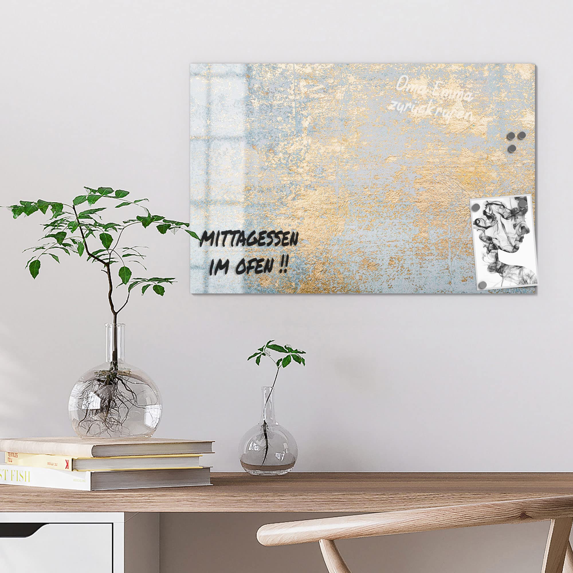 DEQORI Glas-Magnettafel | 60x40 cm groß | Motiv Wand mit Gold-Struktur | Memo-Board aus Glas | Magnetboard inkl. Magnete, Stift & Tuch für Küche & Büro | Tafel magnetisch & beschreibbar