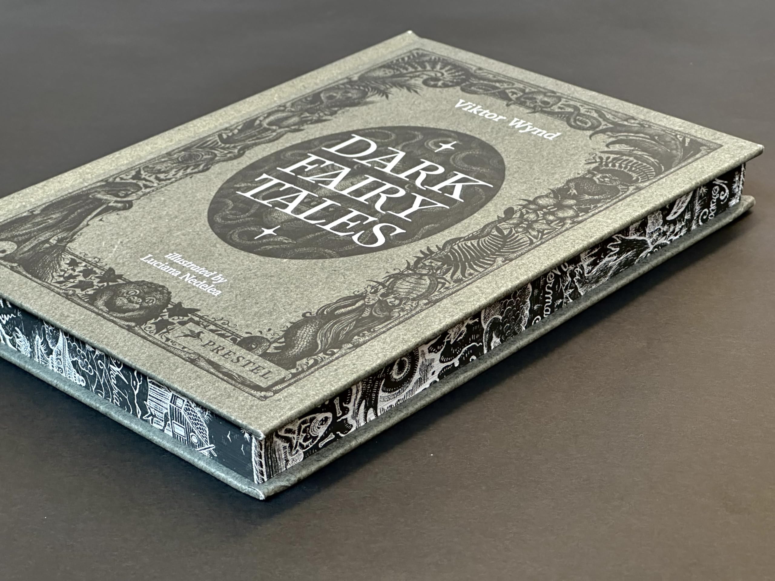 Dark Fairy Tales: Weird, Wicked Stories from Around the World