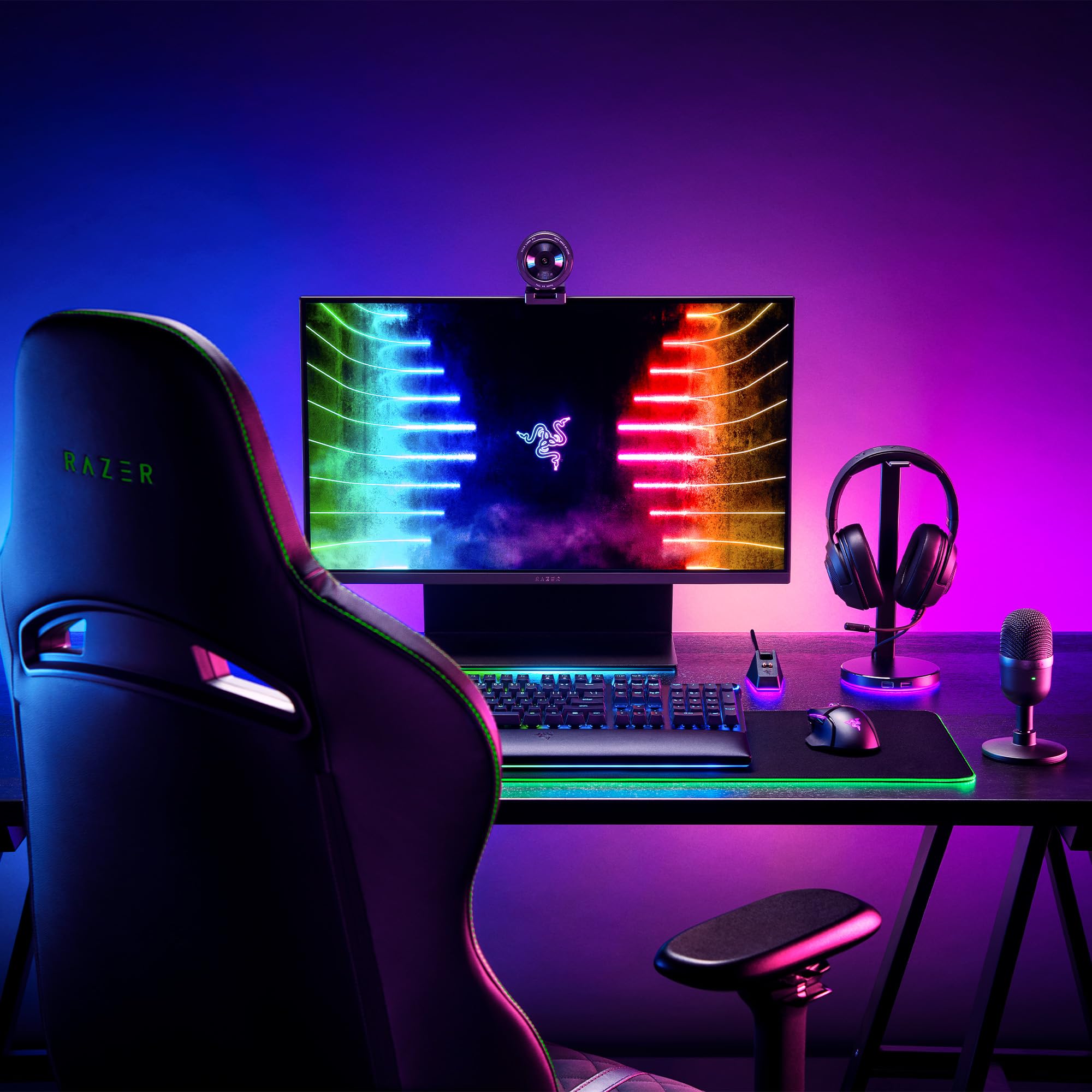 Razer Chroma Light Strip Erweiterungsset - Adressierbare RGB-Leuchtstreifen für eine noch individuellere Beleuchtung (1x 100cm + 2x 50cm lange LED-Beleuchtungsstreifen)