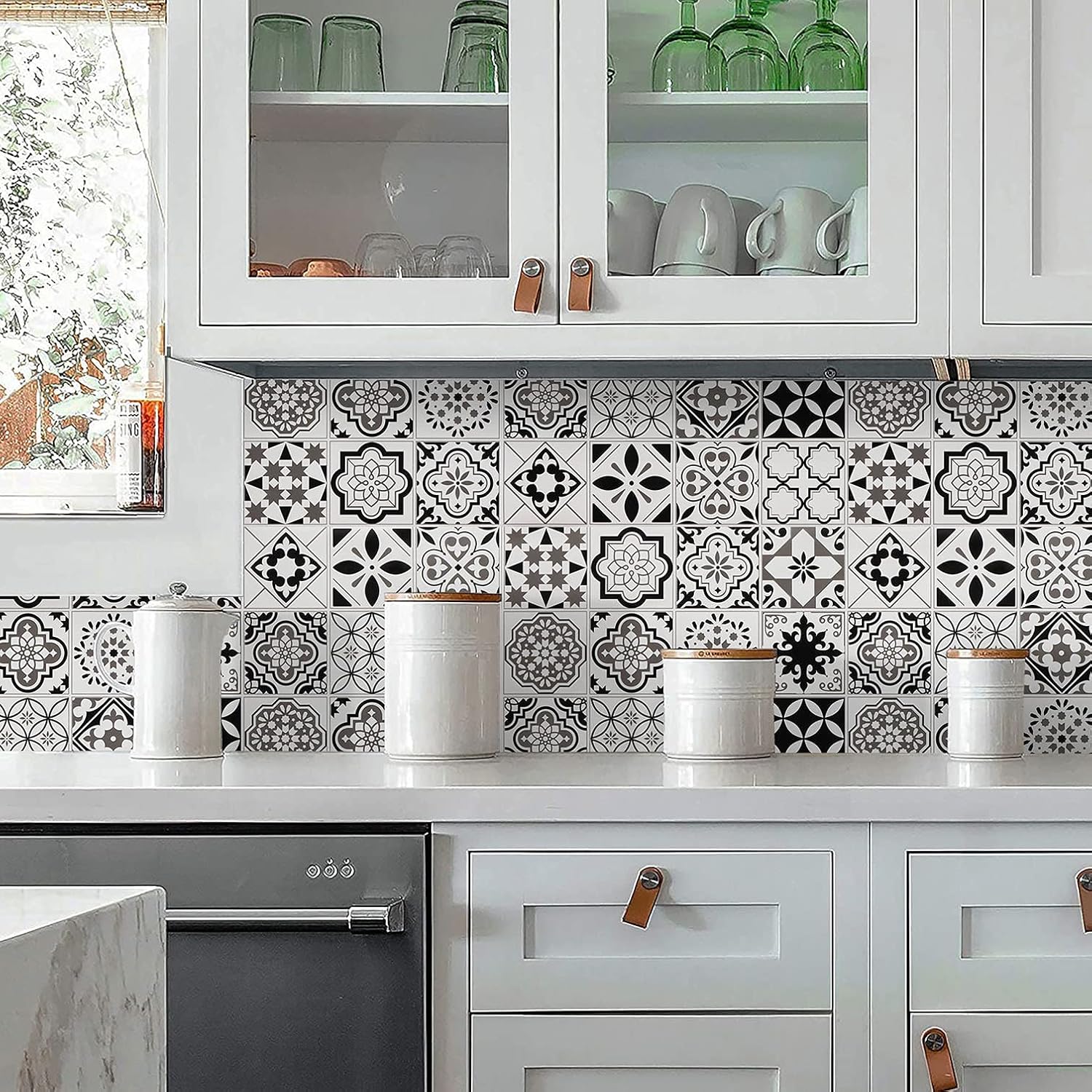 Timeet Kitchen Contact Paper Waterproof Self Adhesive Removable Wallpaper Film Protective Vinyl Black Tile Contact Paper Black White Peel and Stick Wallpaper for Bathroom Laundry Room 17.7"x197"