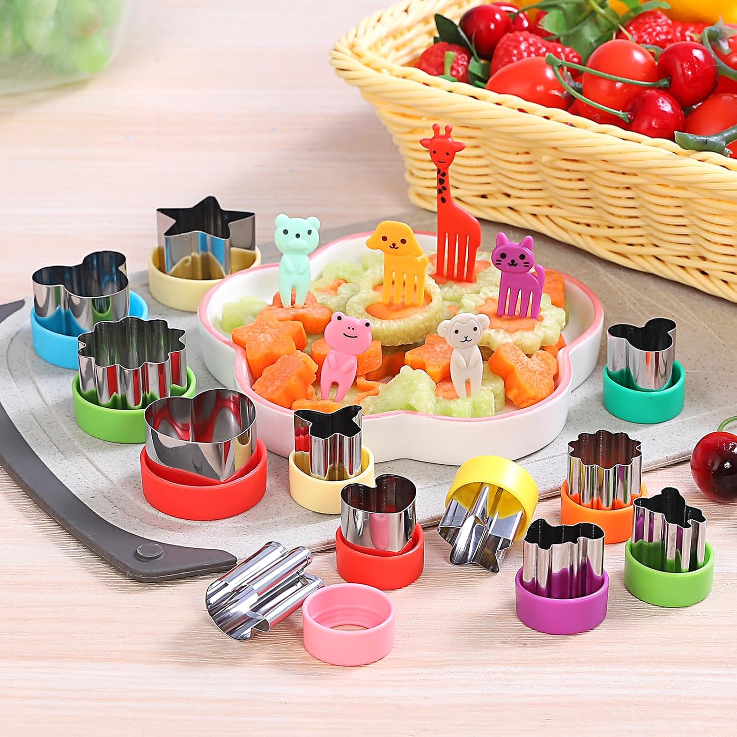 30 Pcs Sandwich Cutter and Sealer Set, Sandwich Cutters for Kids Lunch, Decruster Sandwich Maker,Vegetable Cutter Shapes,Bread Cookie Cutters for Kids Lunchbox and Bento Box thumbnail