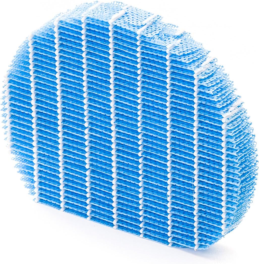 Humidifying filter component