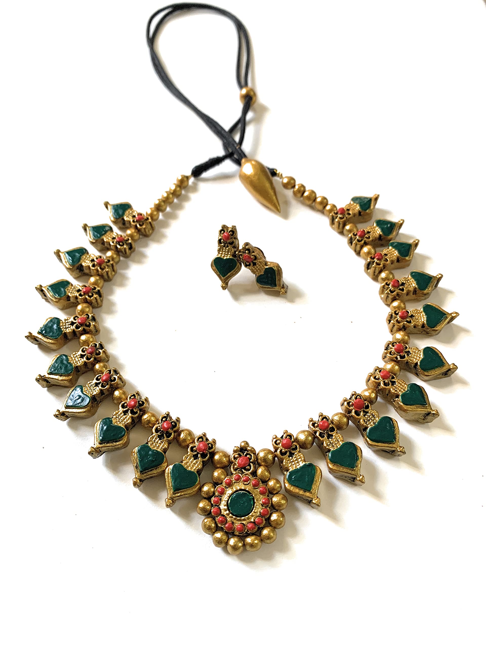 Sanaas Terracotta Jewellery Womens Kerala Palaka Choker Terracotta (Bottle Green With Red) (B0B9KZ9XPN) Amazon Price History, Amazon Price Tracker