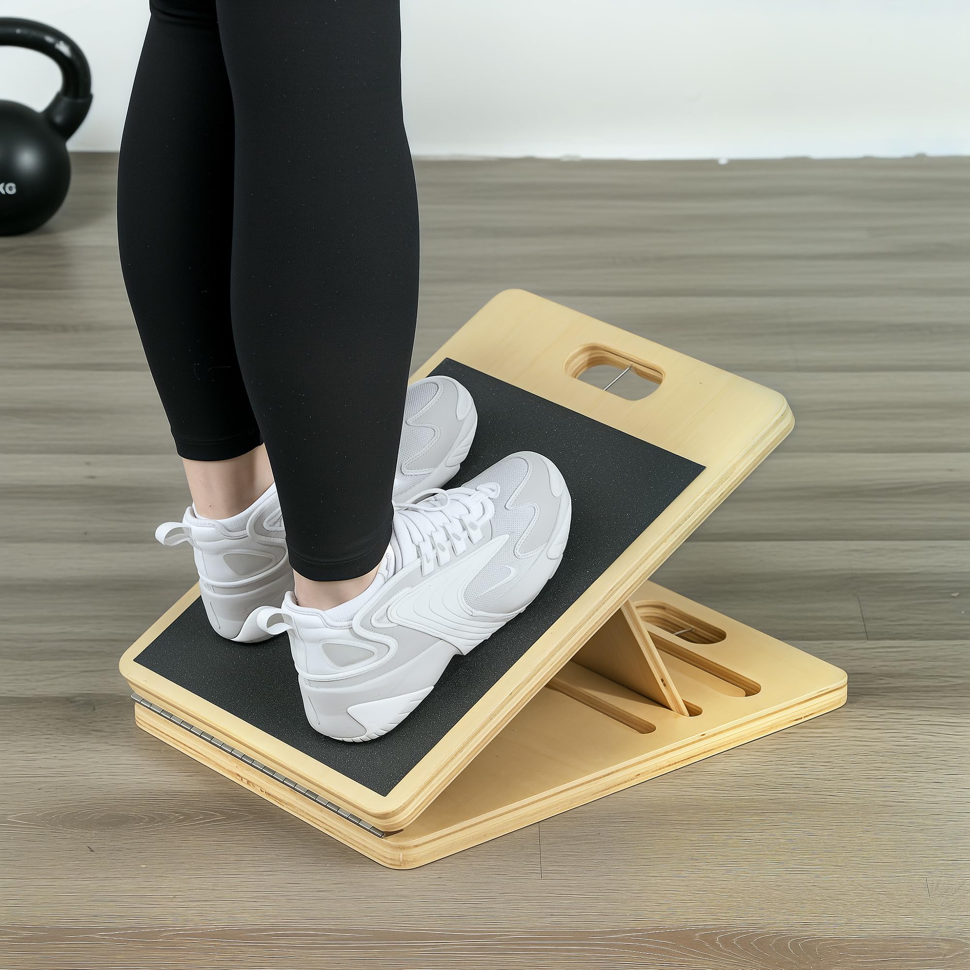 SPORTNOW Kit barra Pilates Kit barra Pilates con 6 bande elastiche Tavola inclinata regolabile per l'allenamento completo del corpo a casa Grigio