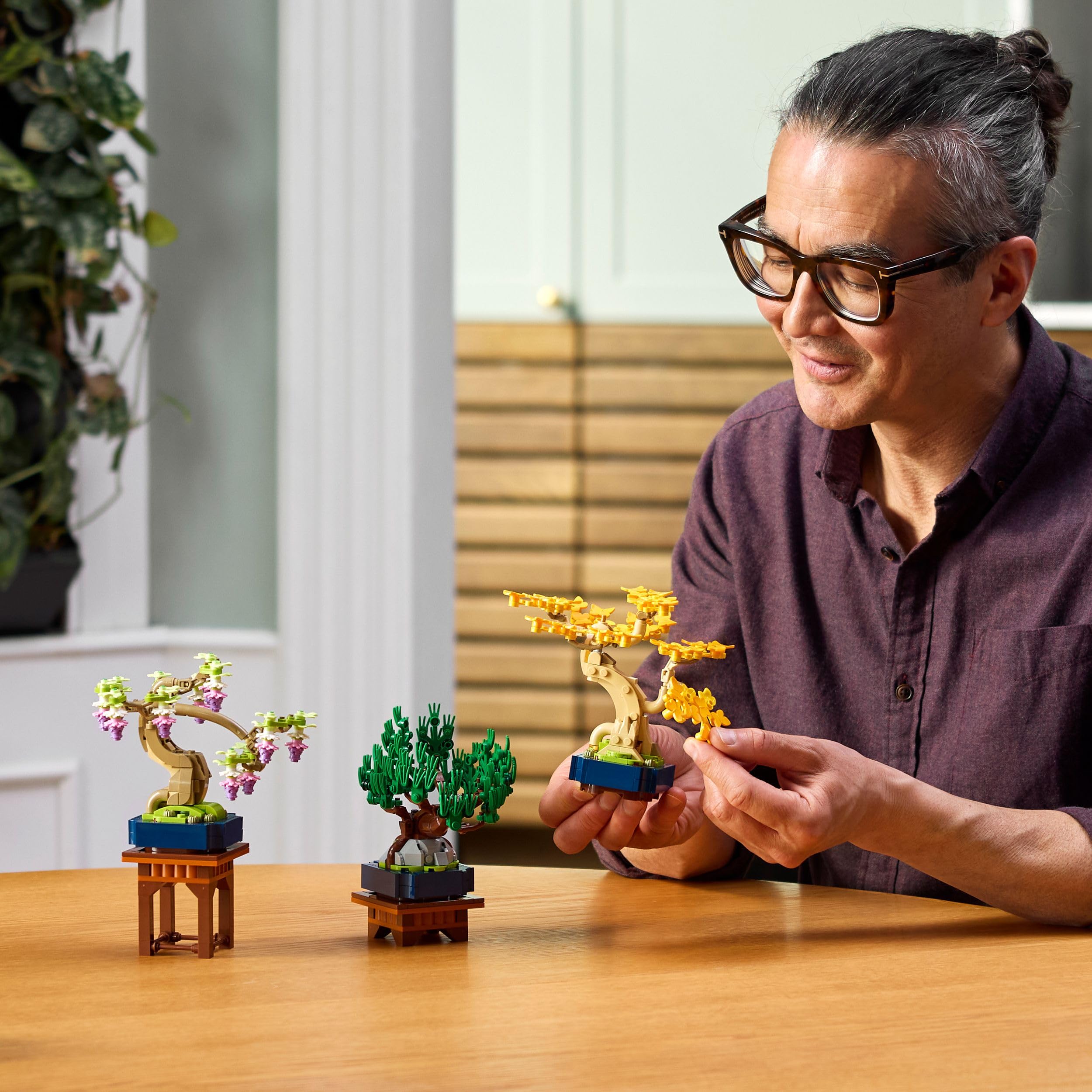 LEGO Botanicals Mini Bonsaïs - Set de Construction pour Adulte - 3 Plantes Artificielles avec Supports : Ginkgo, Pin Noir & Glycine - Maquette DYI pour Décoration Intérieure - Cadeau Original 10373