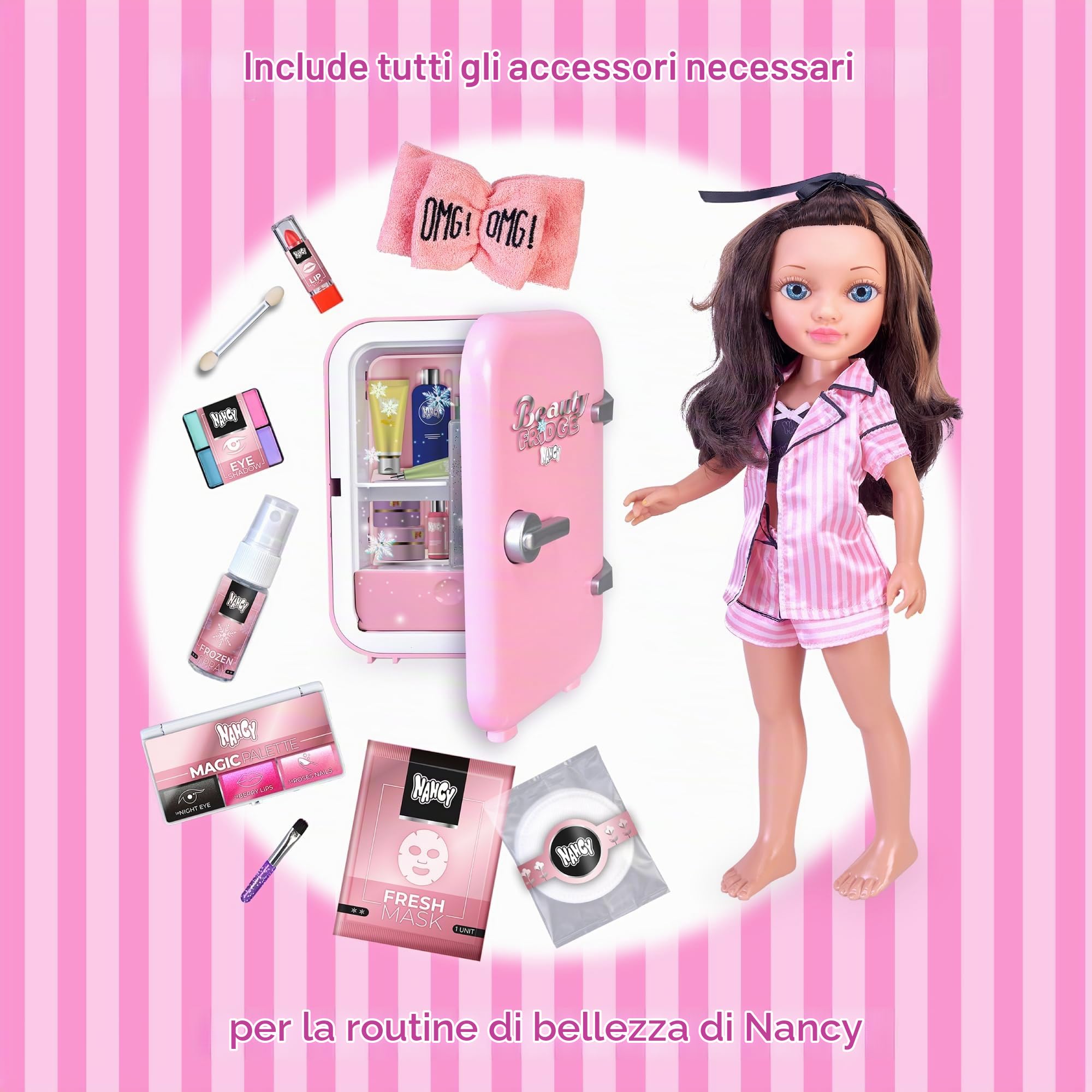 Nancy Beauty Fridge, bambola con accessori per il trucco e frigorifero con vassoio per il ghiaccio dedicato ai suoi cosmetici, per bambine/i +3 anni, Famosa (NAC74000)