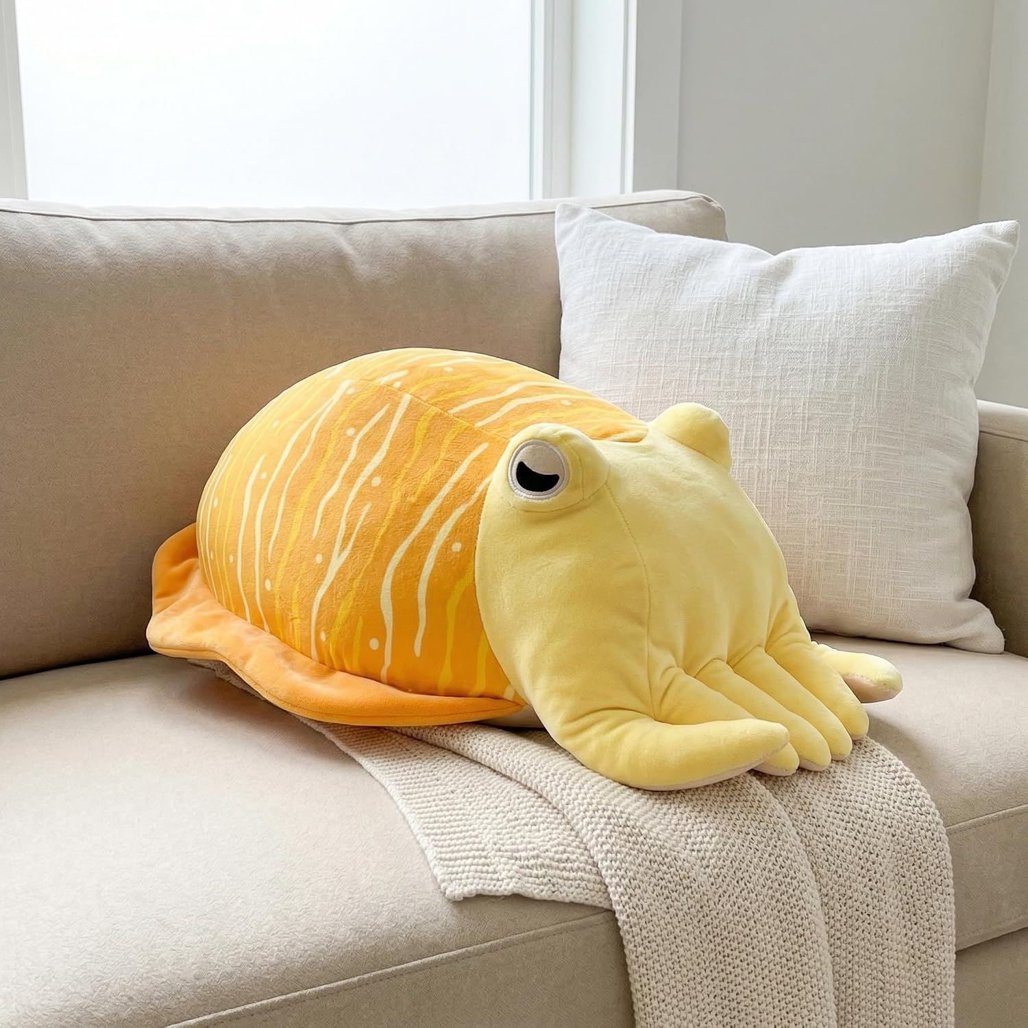 Plush Cuttlefish Stuffed Animal Soft Pillow Doll, Cute Cartoon Cuttlefish Plushie, Adorable Sea Animal Plush Toy Gift for Kids Boys Girls Birthday Home Decor
