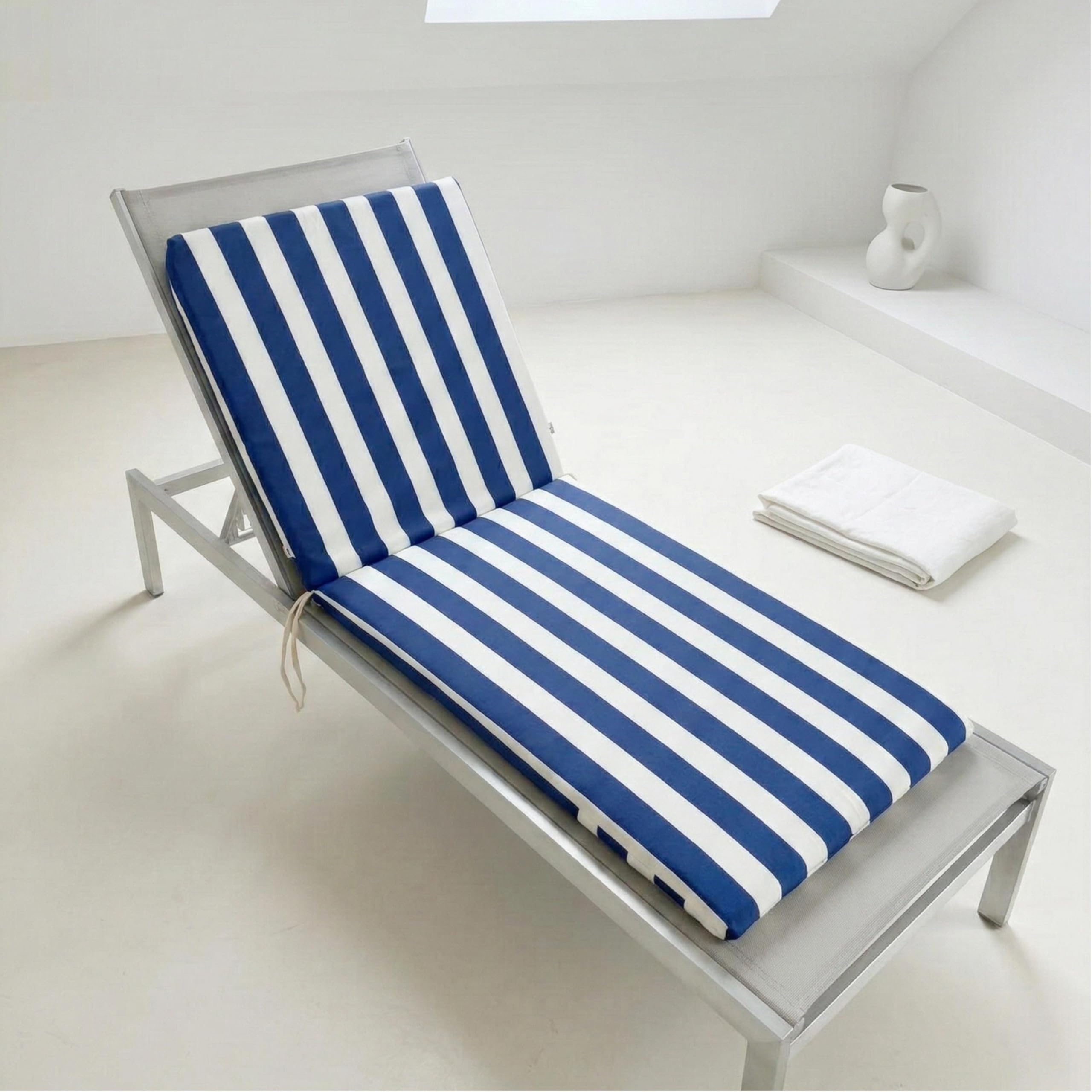 PIND Cojín para Tumbona Exterior de Rayas 120x50x3,5cm – Cojín para Hamaca y Tumbonas de Resina o Madera, Funda Lavable y Antideslizante, Ideal para Jardín, Balcón y Playa, Máximo Confort Relax
