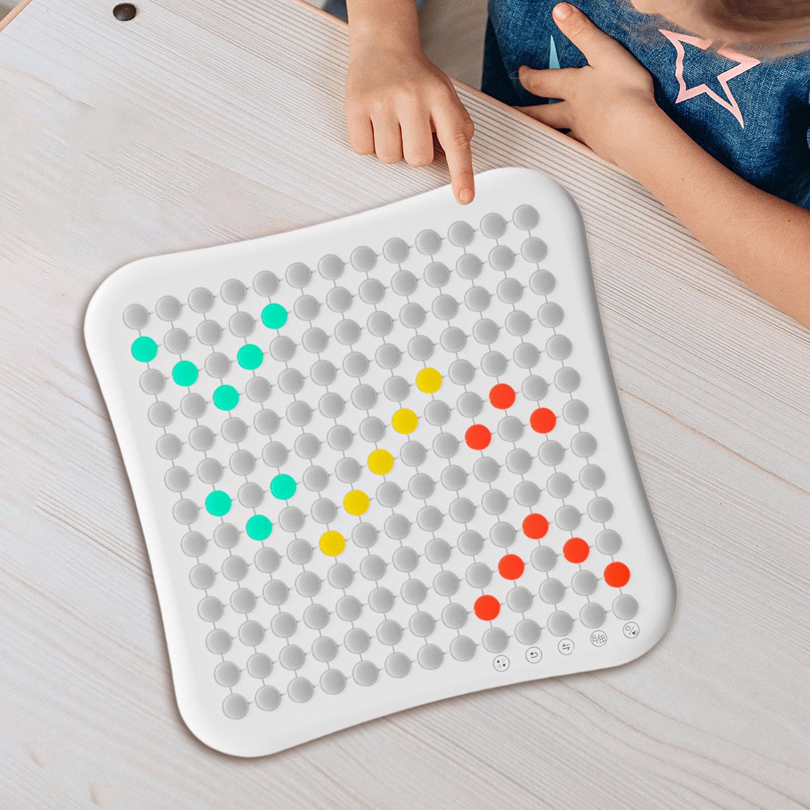 Jeu d'échecs Intelligent 16 en 1 avec IA, Échiquier Électronique avec Voix, 8.62x8.62 Pouces, Jouet Éducatif pour Adultes et Enfants
