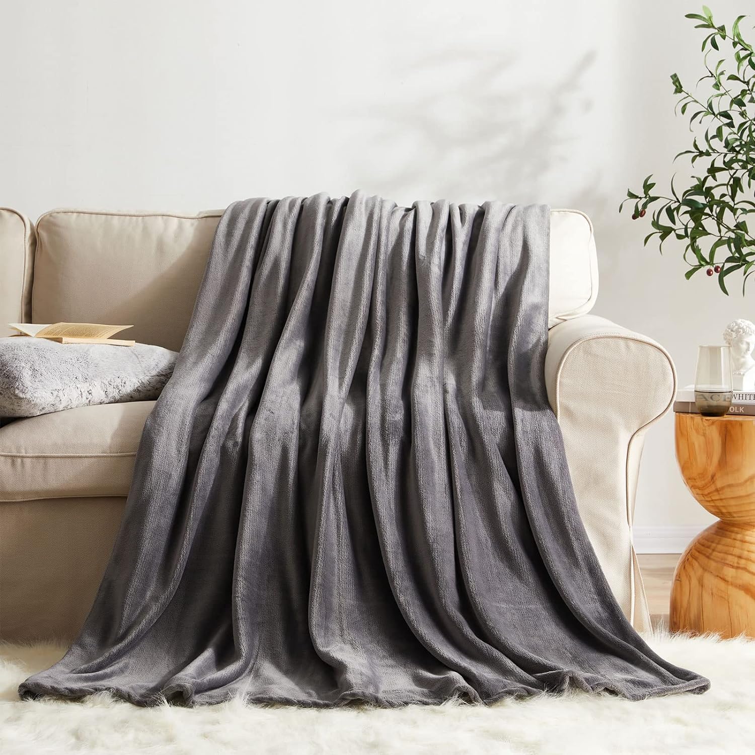 KMUSET Fleece Blanket Throw Size Dark Grey Lightweight Super Soft Cozy Fuzzy Bed Blankets Microfiber Factory Shop - Image 2
