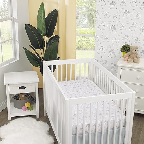 Miniatura 6 de Disney Winnie The Pooh Hello Sunshine - Juego de ropa de cama multicolor para cuna, 3 piezas, diseño de arcoíris, sol amarillo y nubes azules,