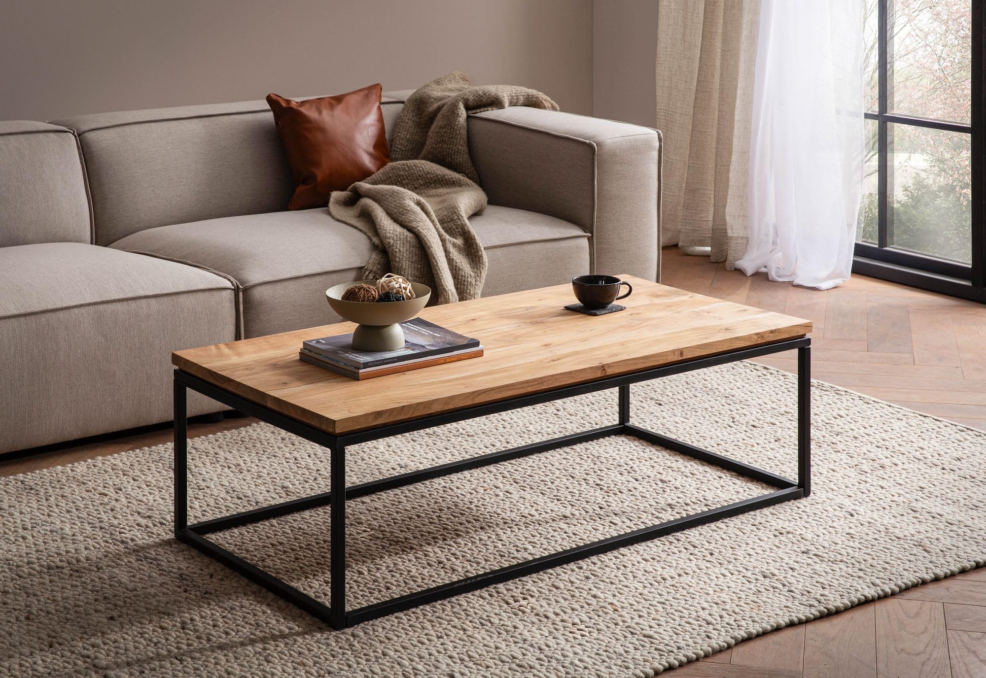 FineBuy Stolik Kawowy 120x60x40 cm Lite Drewno Akacjowe, Metalowy Stelaż | prostokątny stolik do salonu z solidnym stelażem na 4 nogach, stolik pod sofę z prawdziwego drewna, ręcznie wykonany