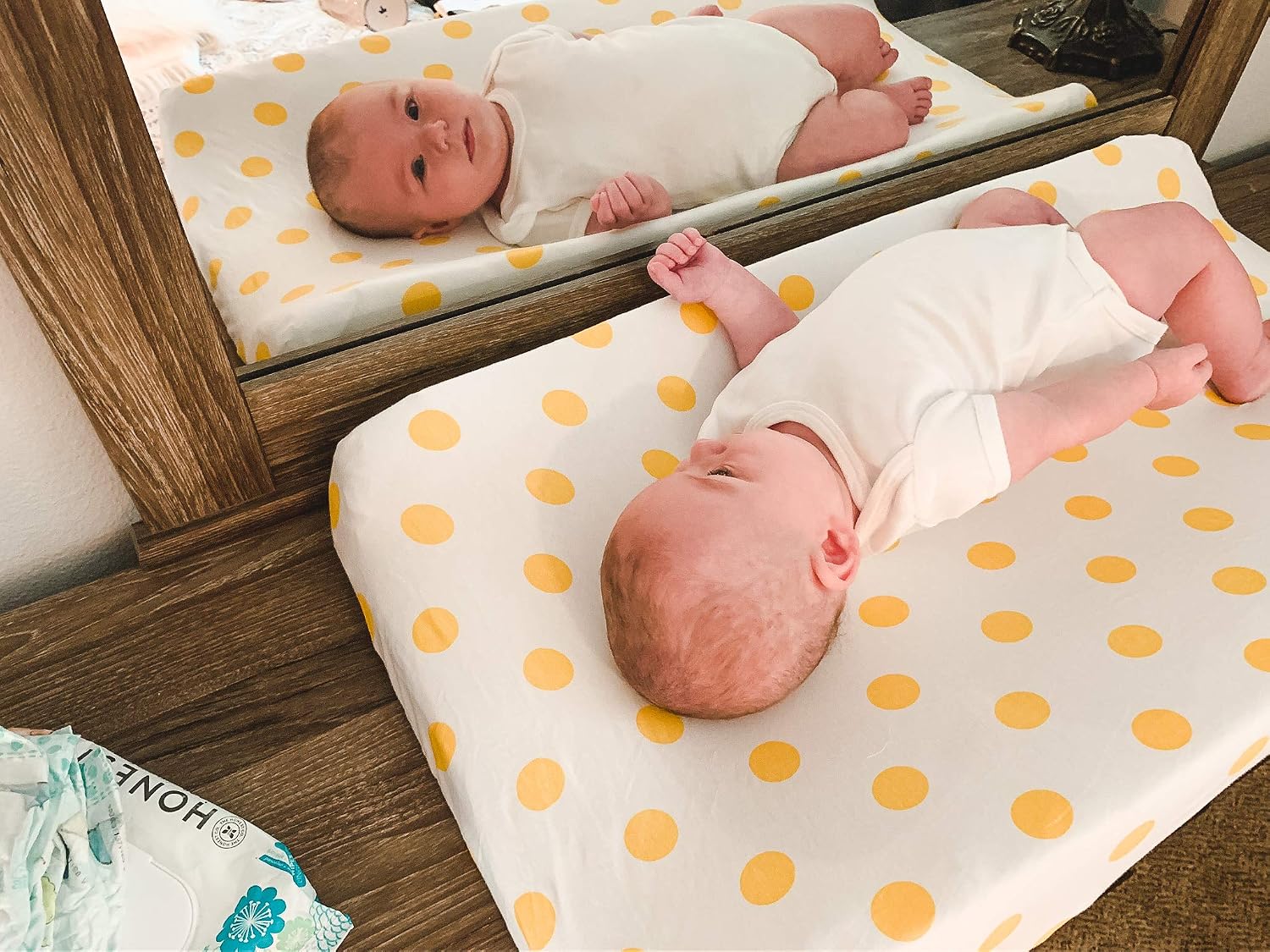 Changing Pad Cover – Premium Baby Changing Pad Covers 4 Pack – Boy or Girl Changing Pad Cover – Pure Cotton Machine Washable Pink and White Changing Table Cover – Diaper Changing Pad Cover Sheets