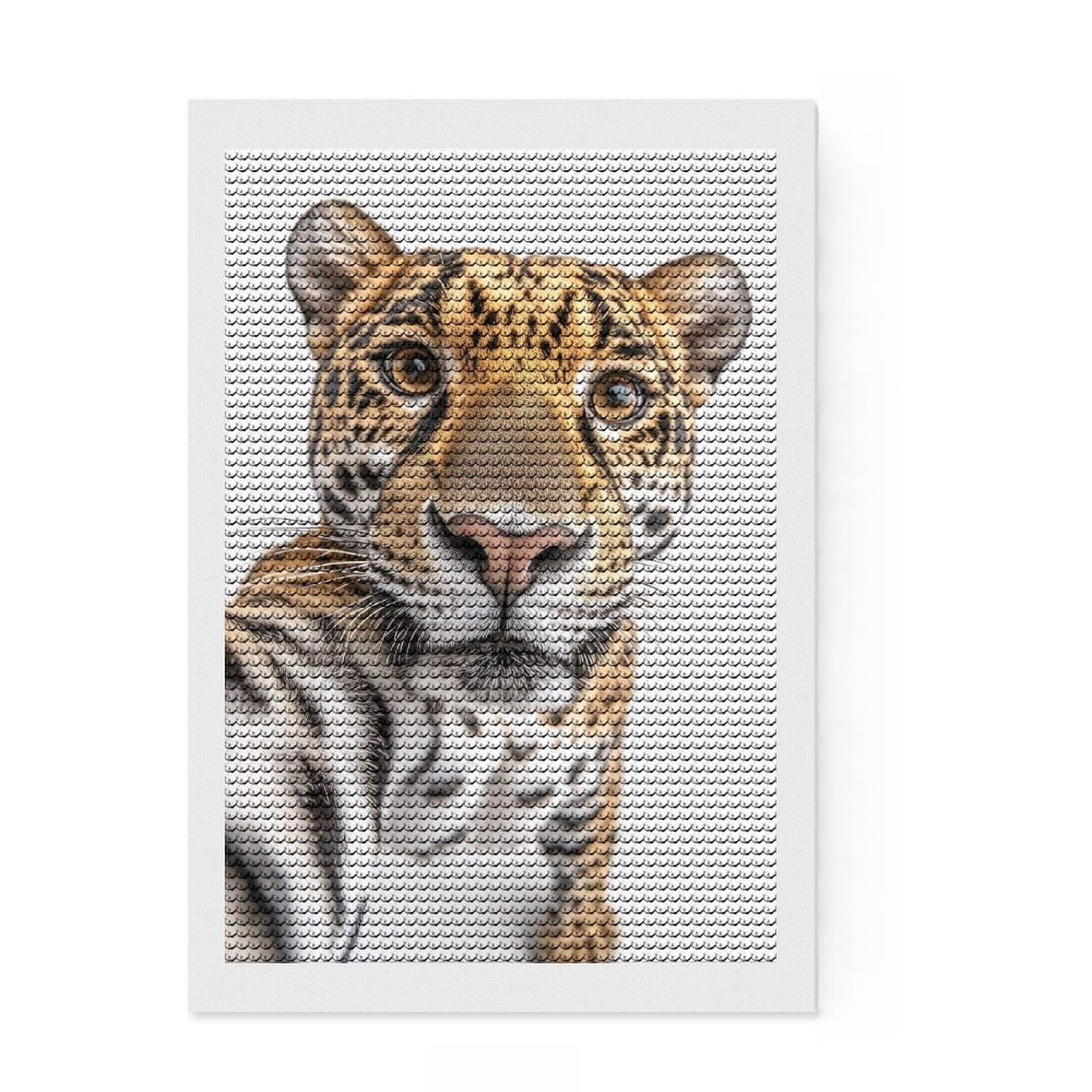 Junmoney Jaguar Selfie Round Drill Diamond Painting 8"x12", with Tool Kit, Easy to Follow Symbols, Farmhouse Decor, for Craft Lovers
