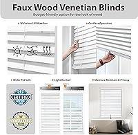 Vista 2 de Persiana de madera sintética con cordón