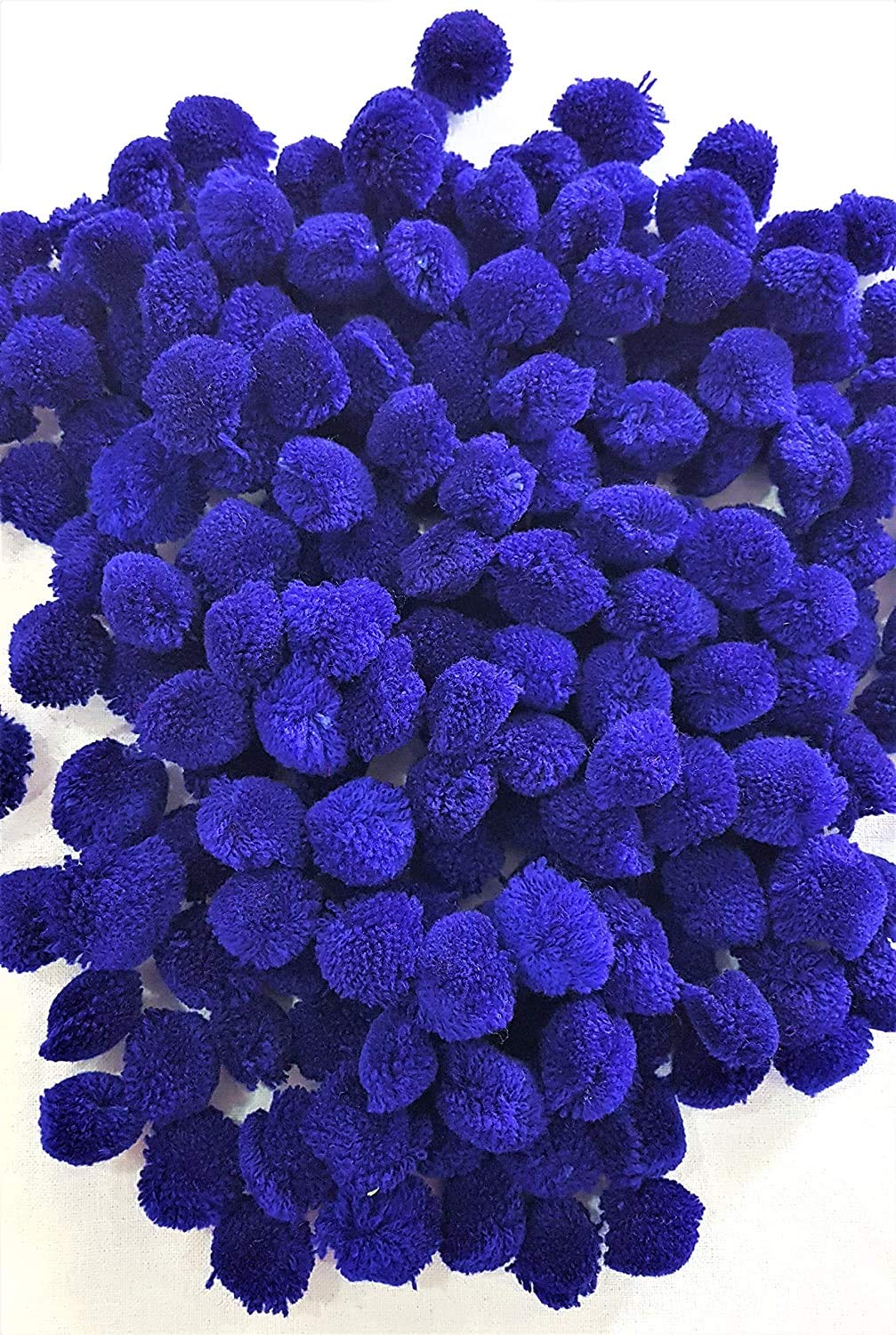 The Design Cart Dark Blue Pack of Wool Pom Poms for Crafts and Decoration Purposes, 2 cm (Pack of 100 Pieces) - Image 2 thumbnail