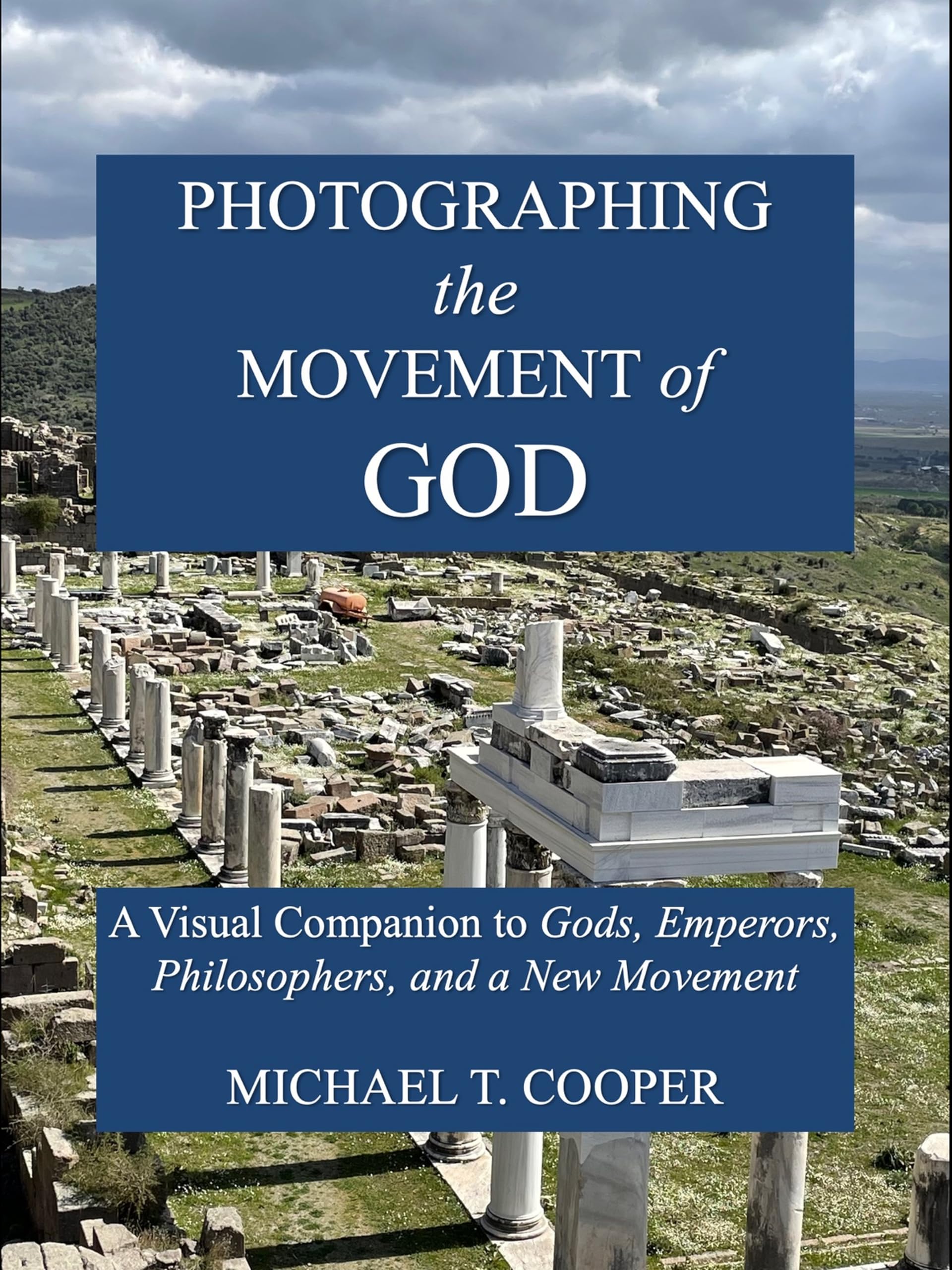 Livre Photographing the Movement of God en anglais album photo d'histoire
