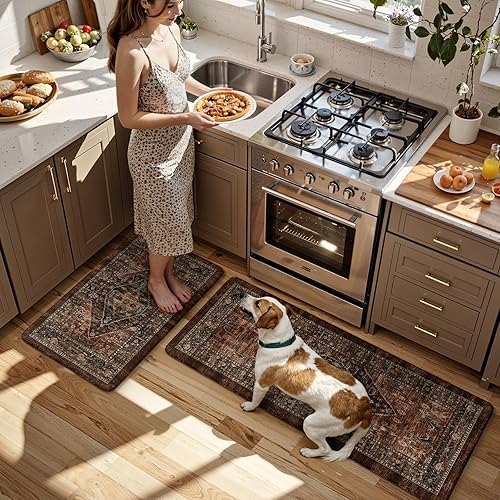 Vista 708 de KIMODE - Juego de 2 tapetes de cocina bohemios, antifatiga, antideslizantes, impermeables, ergonómicos, acolchados, cómodos, para lavandería, Caqui