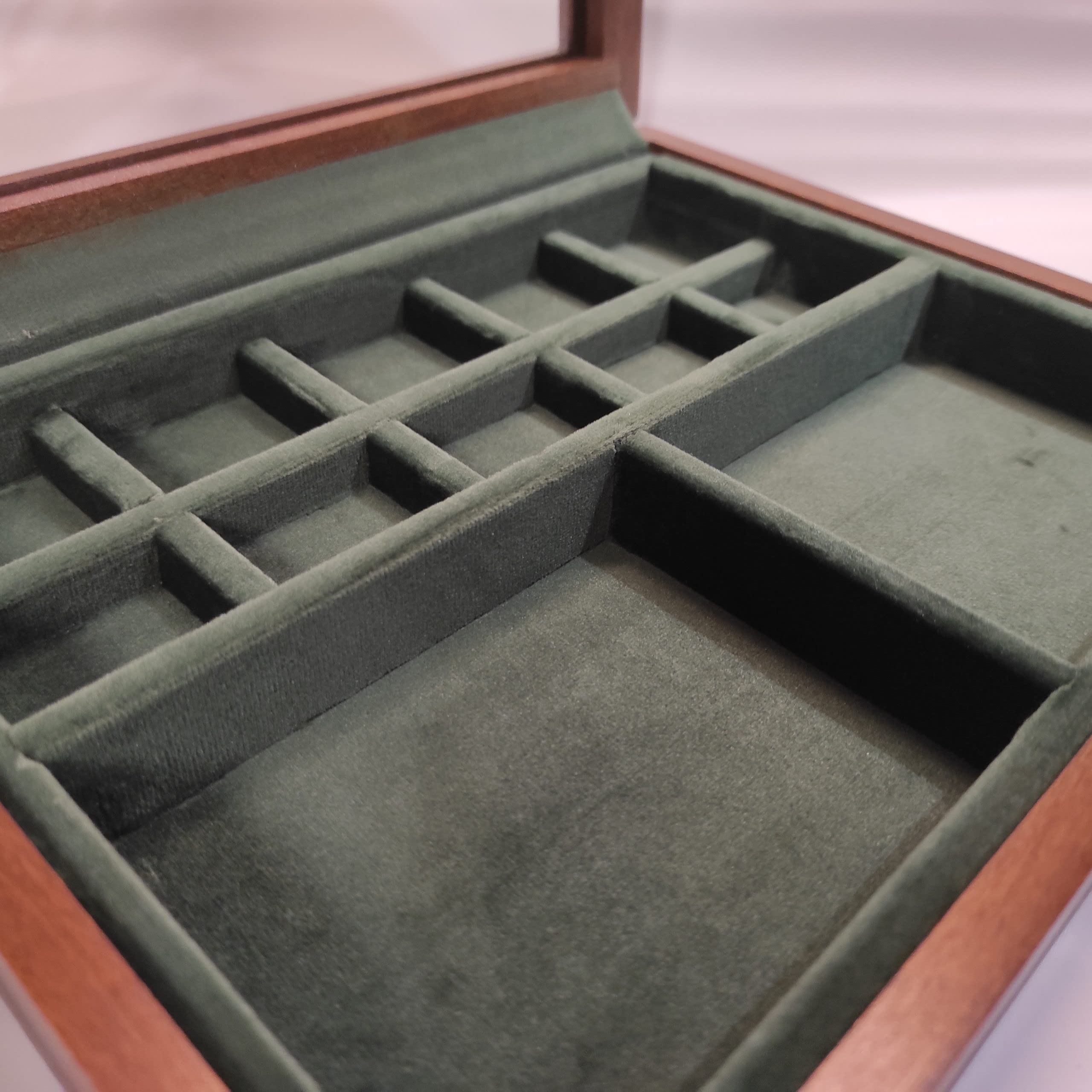 Expositor de Madera y Cristal para Monedas, fósiles y Conchas, 12 Compartimentos, Caja coleccionista Artesanal Hecha a Mano, numerada, con Certificado de autenticidad