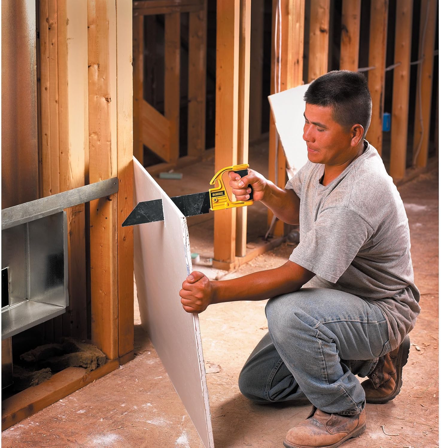 DEWALT DW3994 PVC Saw with 12-Inch Blade and Handle