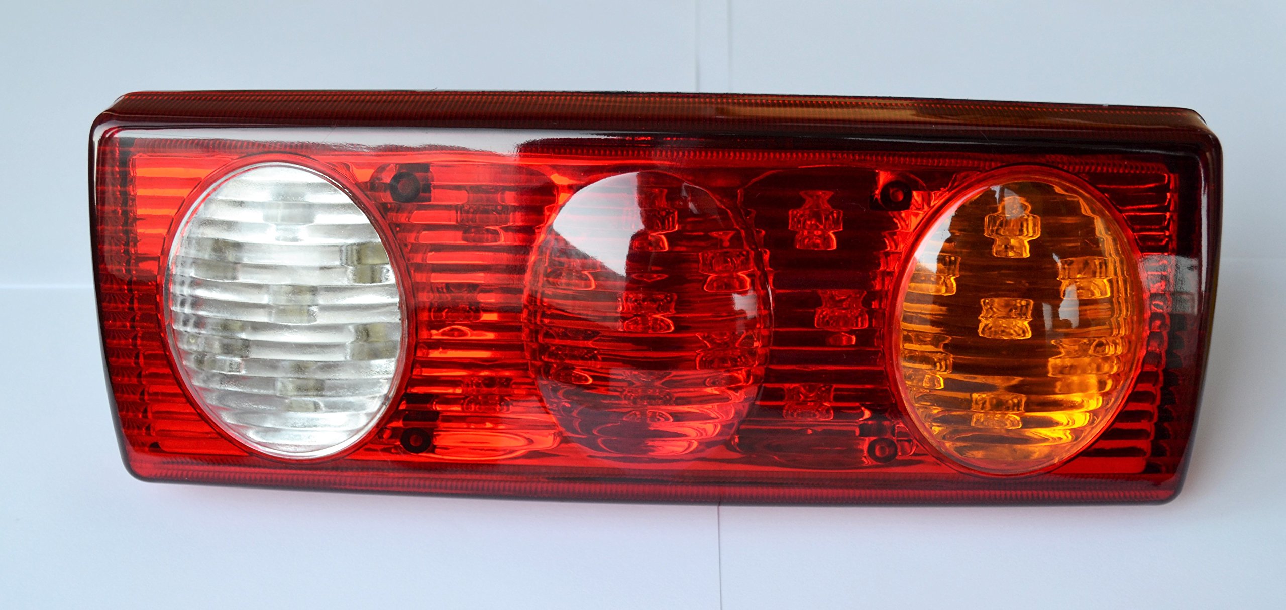 2x 12V LED Rückleuchten mit 4 Funktionen für LKW Bus Wohnmobil Bus Chassis Wohnwagen Wohnmobil Bus